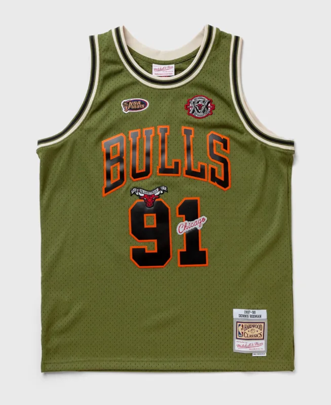 Men's Mitchell & Ness Flight Swingman Jersey Bulls 1997 Dennis Rodman sold by Zulily