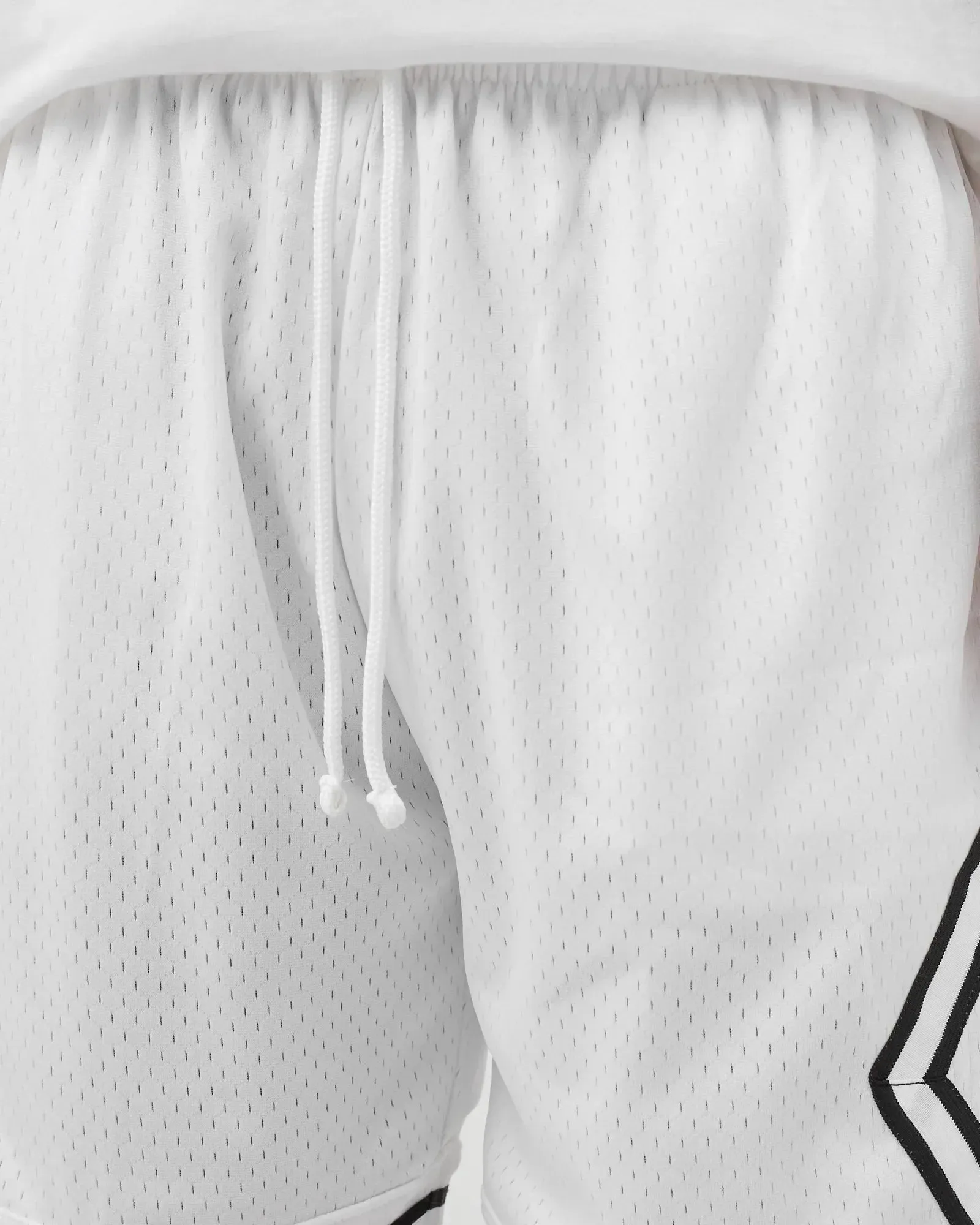 Men's Mitchell & Ness White Black Swingman Shorts Bulls 97 sold by Zulily product image thumbnail 5