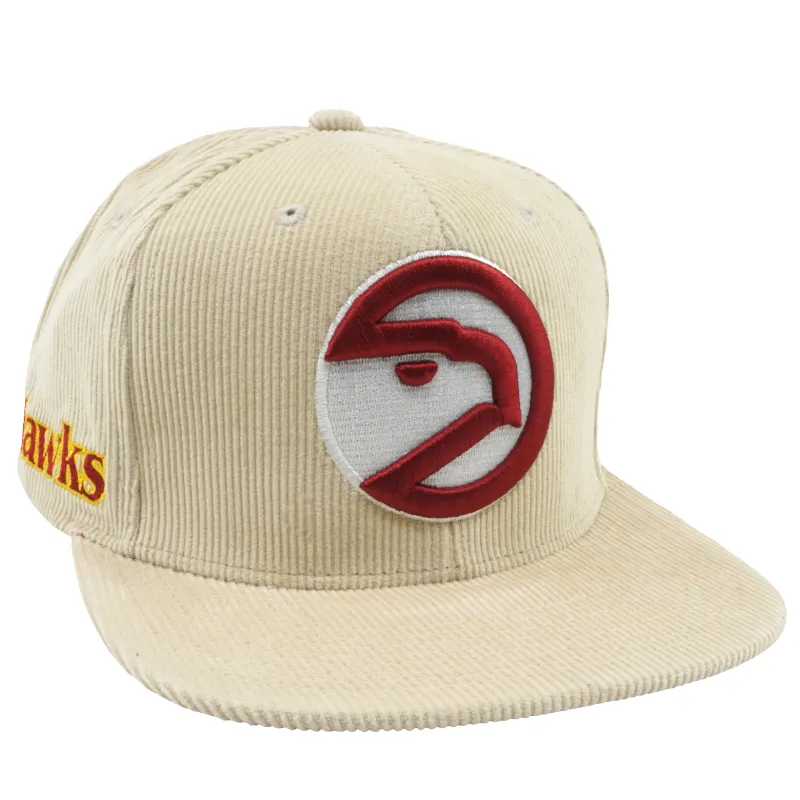 Men's Mitchell & Ness NBA Off Cord Snapback Hwc Hawks - Off White made by Mitchell & Ness