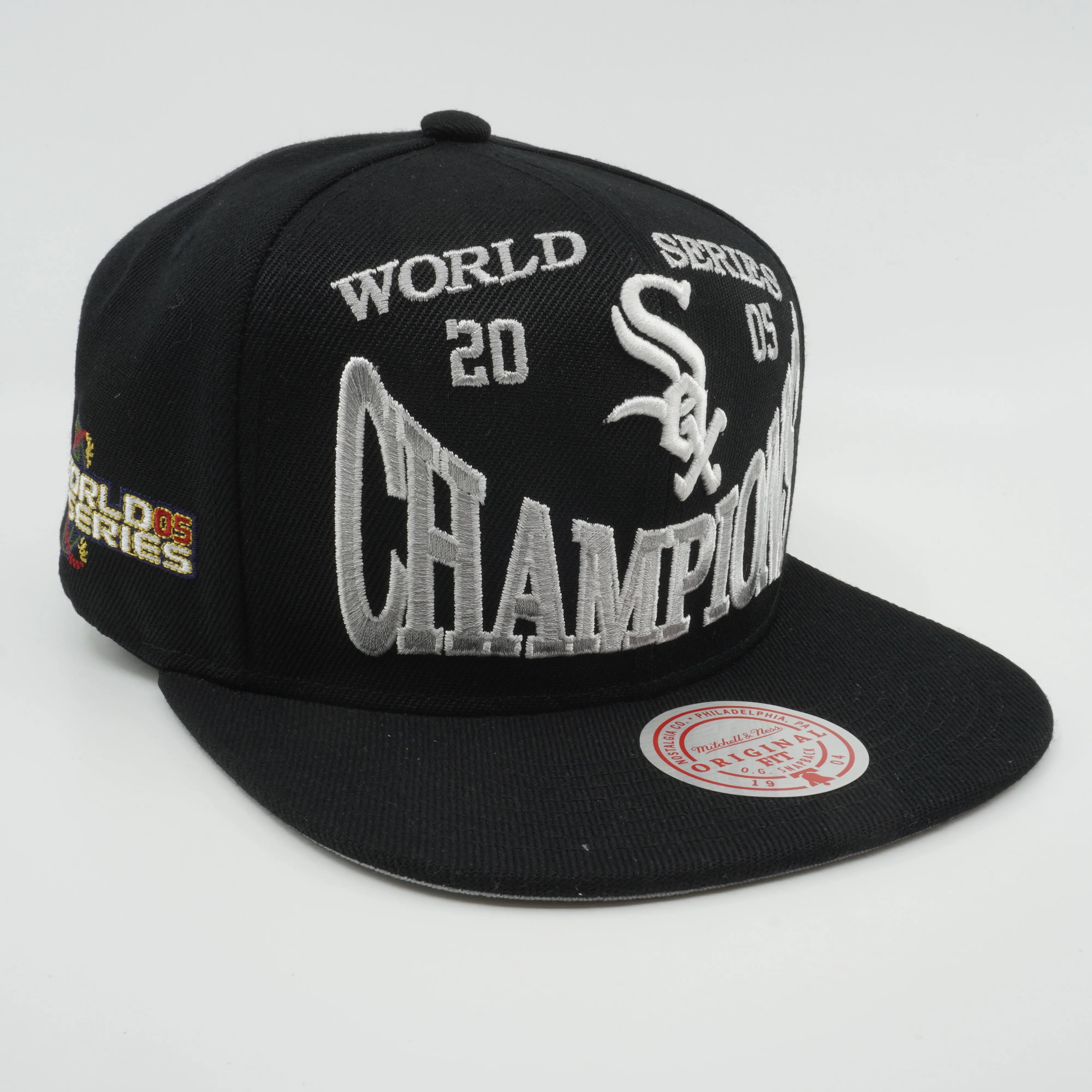 Men's Mitchell & Ness MLB Big Champ Snapback White Sox 2005 - Black sold by Zulily product image thumbnail 3