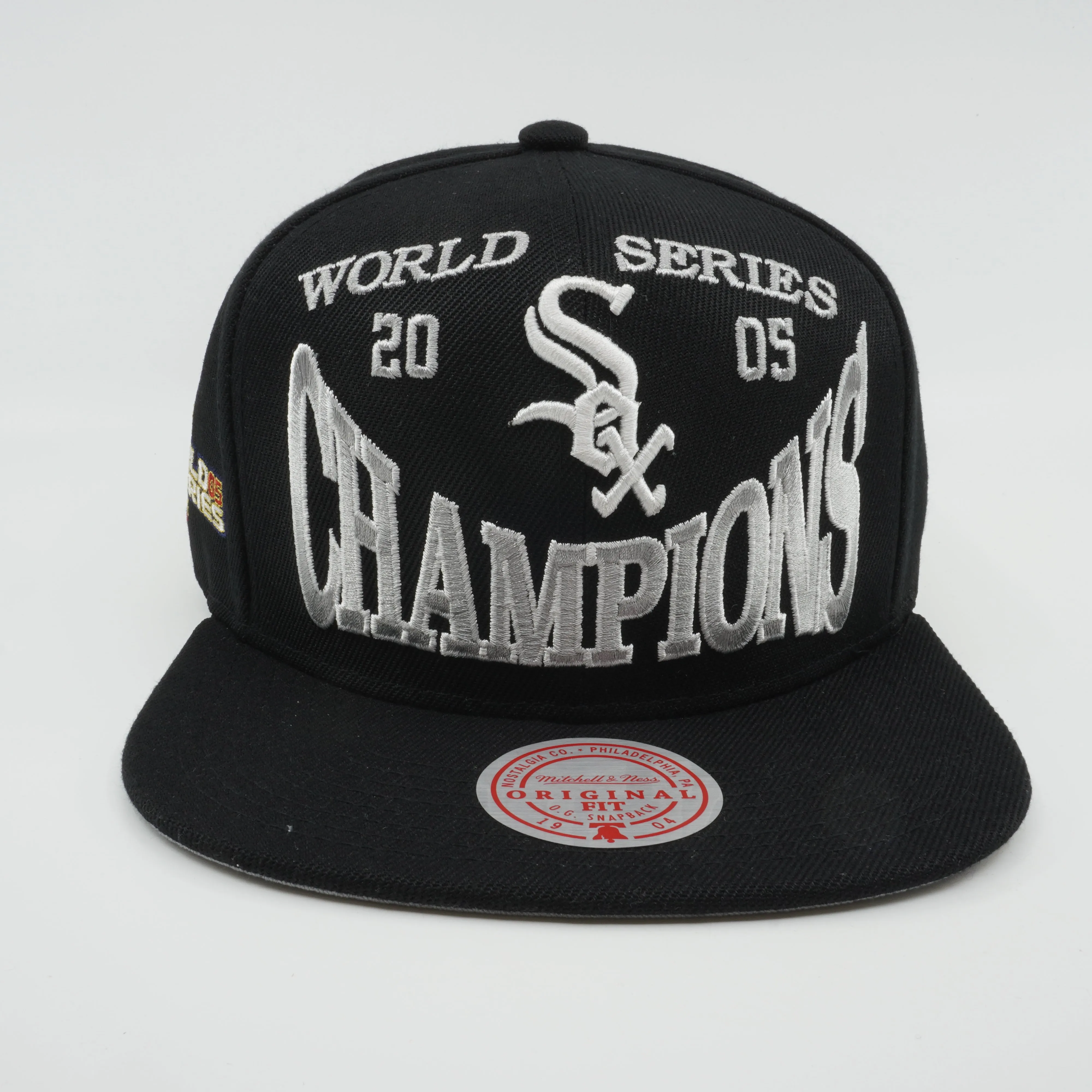 Men's Mitchell & Ness MLB Big Champ Snapback White Sox 2005 - Black sold by Zulily product image thumbnail 2