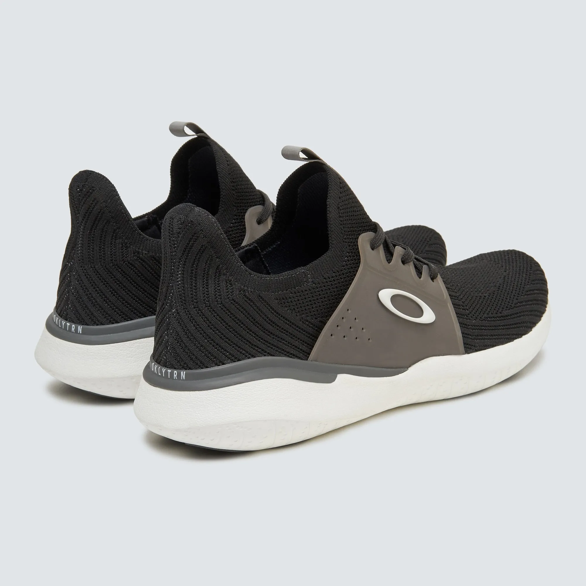 Men's Oakley Chagos - Blackout sold by Zulily product image thumbnail 3