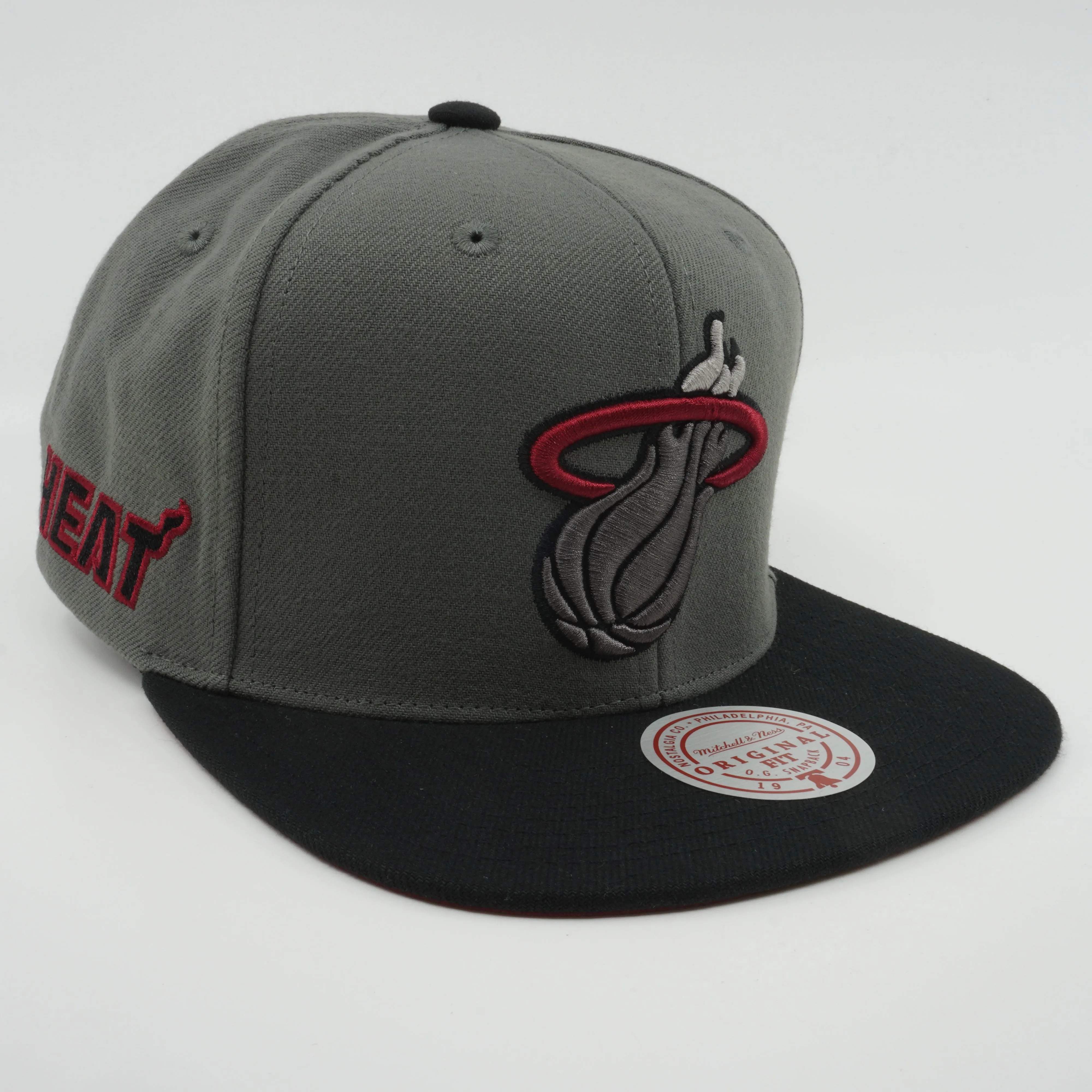 Men's Mitchell & Ness NBA Storm Front Snapback Heat - Grey sold by Zulily product image thumbnail 3