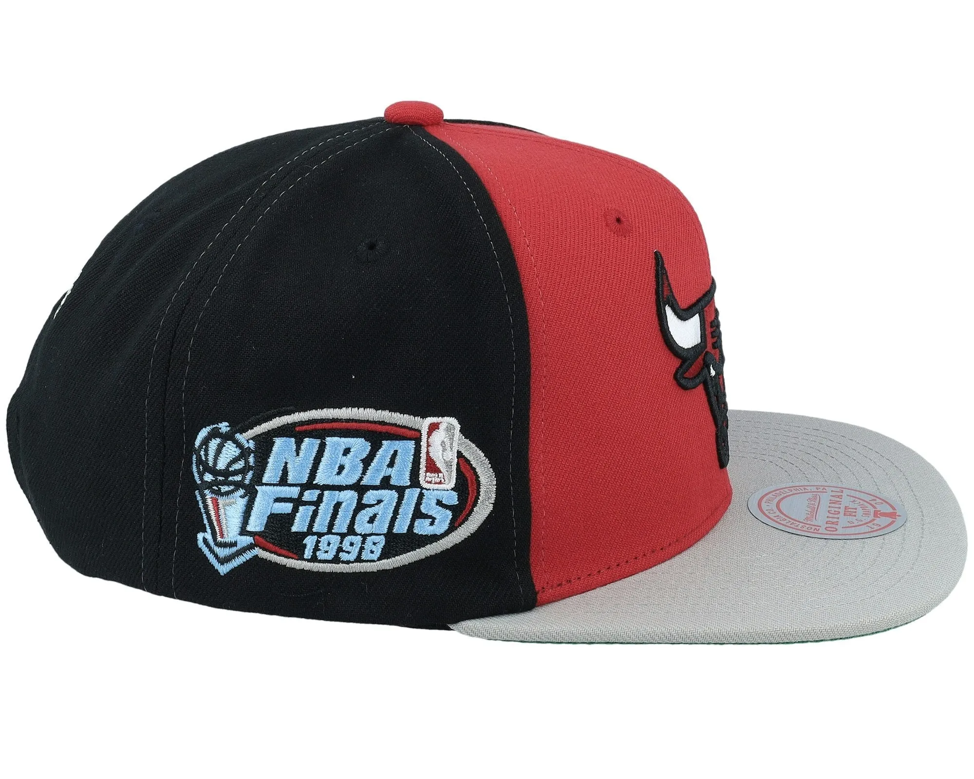 Men's Mitchell & Ness NBA Block Out Snapback Bulls - Black sold by Zulily product image thumbnail 3
