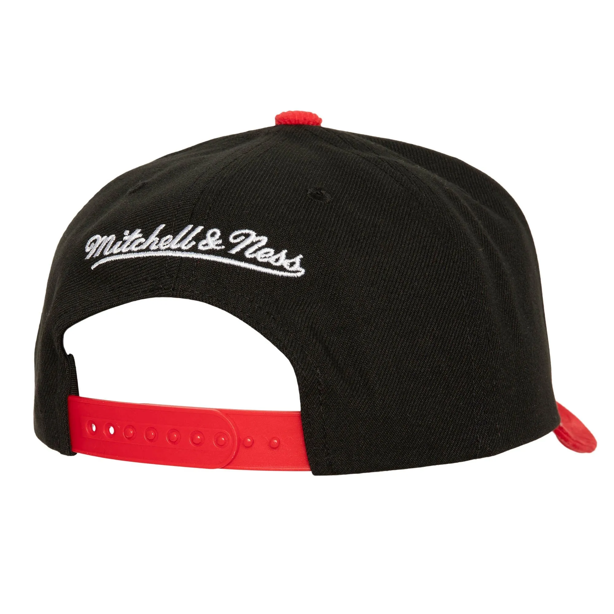 Men's Mitchell & Ness NBA Cord Pro Snapback Bulls - Black sold by Zulily product image thumbnail 2