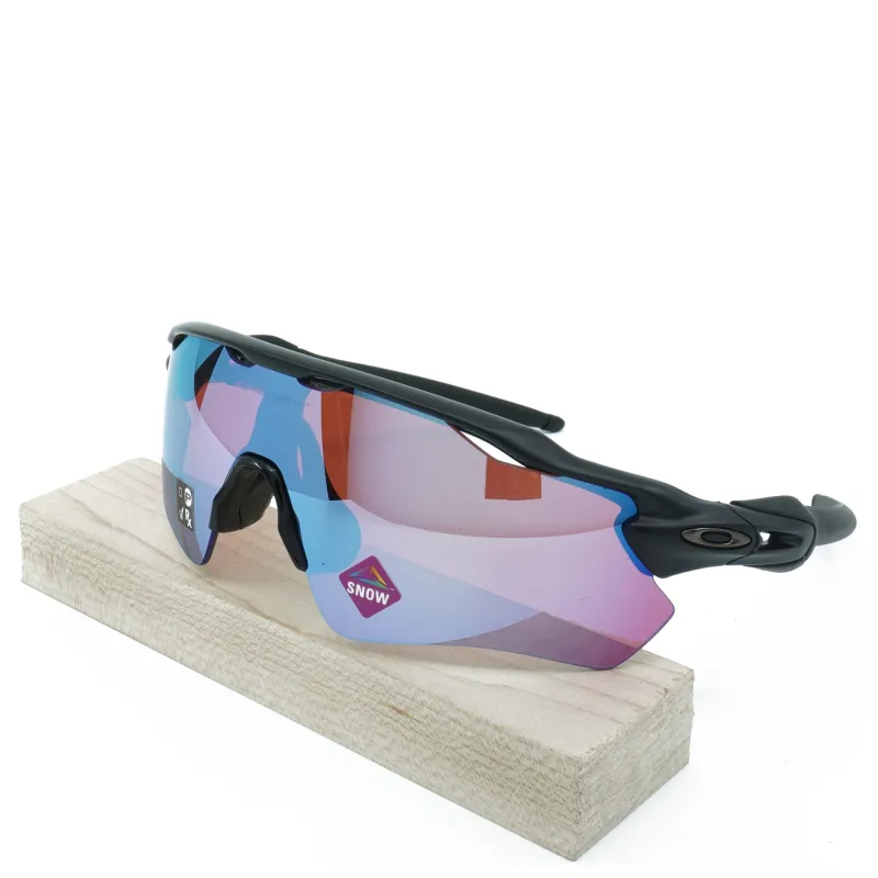 Men's Oakley Radar Ev Path Sunglasses made by Oakley