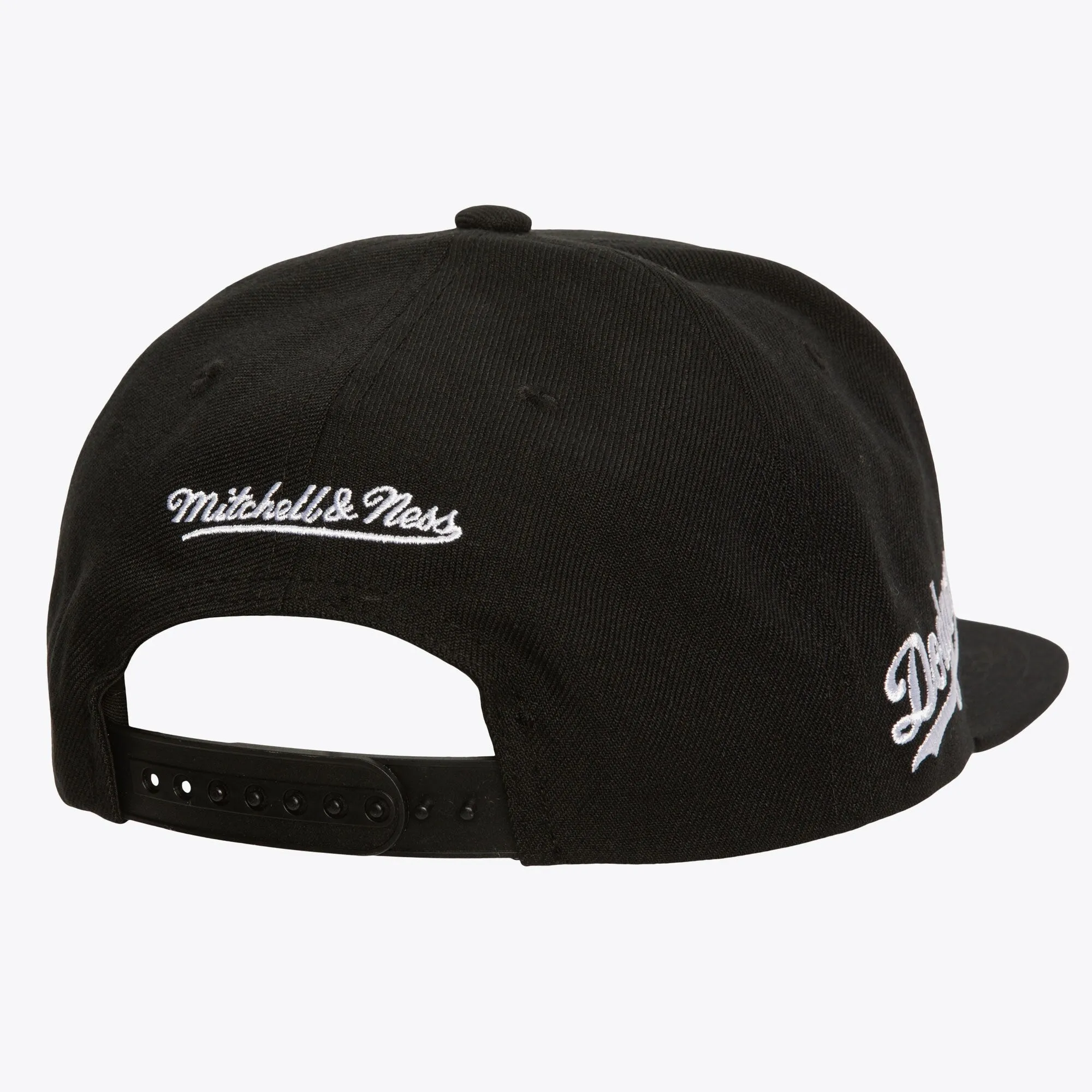 Men's Mitchell & Ness MLB Evergreen Black White Snapback Dodgers sold by Zulily product image thumbnail 2