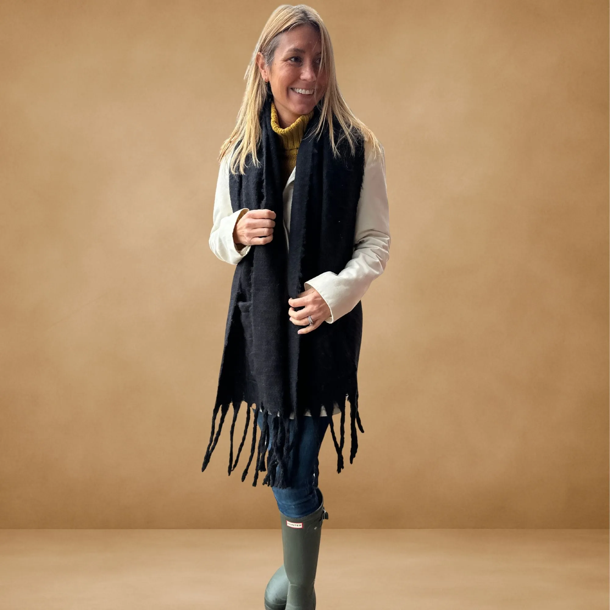 Sprigs Oversized Woven Fringe Scarf with Pockets sold by Zulily product image thumbnail 5