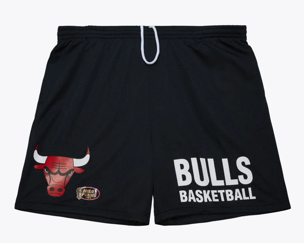 Men's Mitchell & Ness Gameday Mesh 7In Shorts Vintage Logo Bulls sold by Zulily