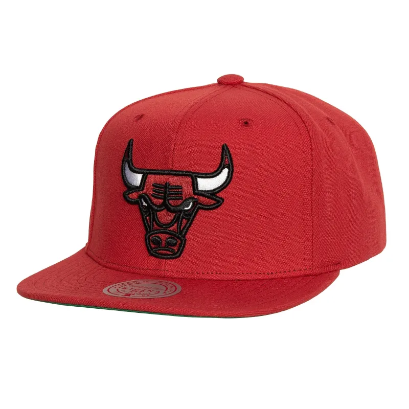 Men's Mitchell & Ness NBA Conference Patch Snapback Bulls - Red sold by Zulily