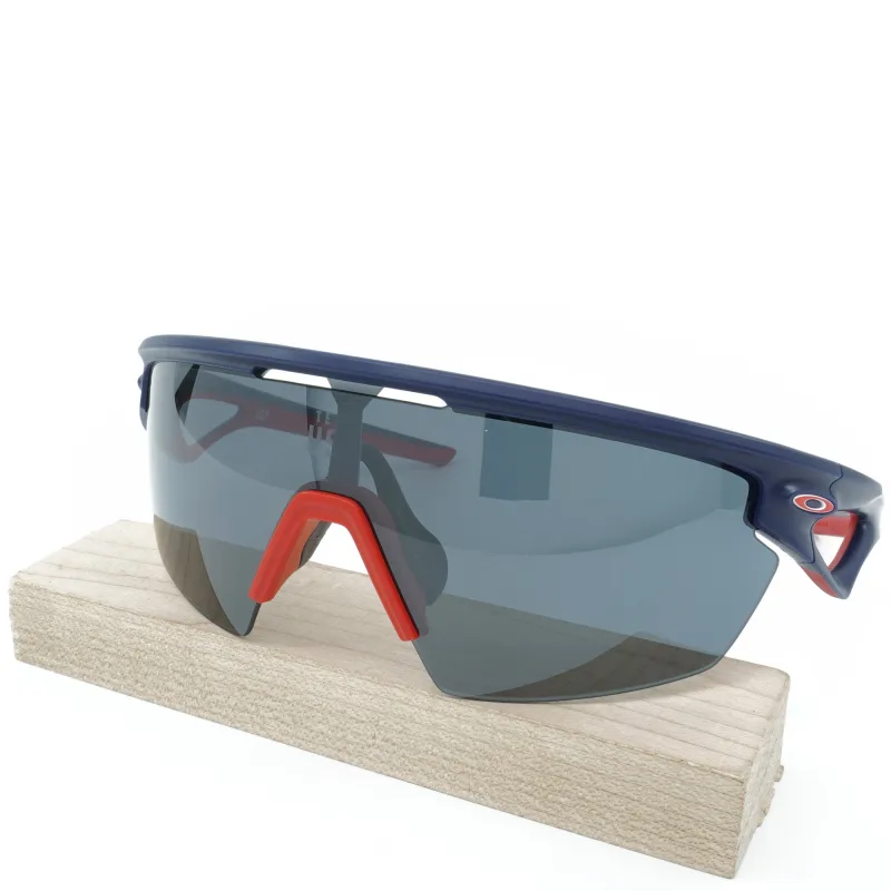 Men's Oakley Sphaera Sunglasses sold by Zulily