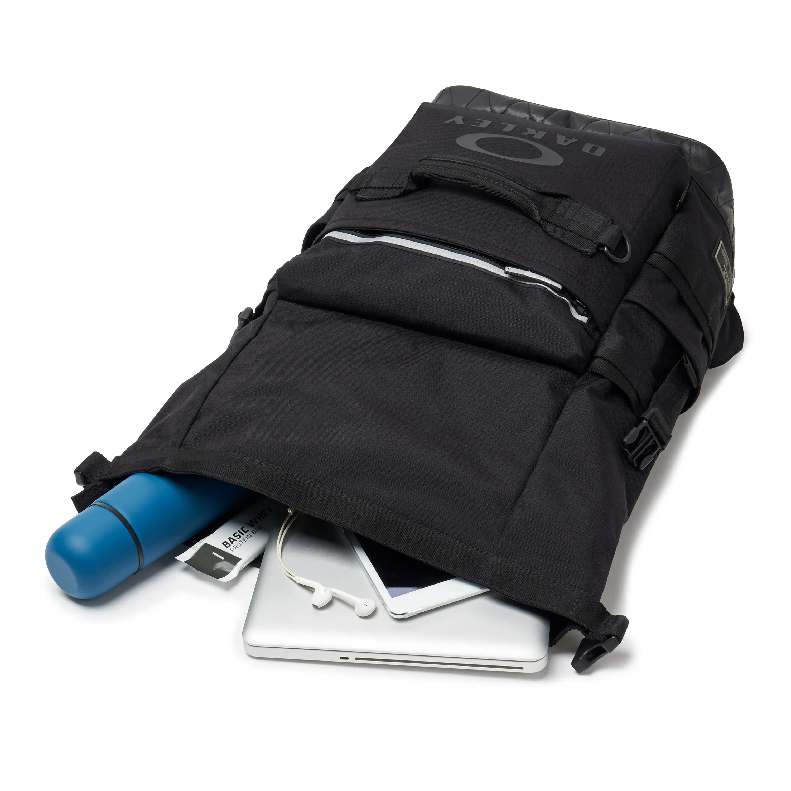 Men's Oakley Utility Folded Backpack sold by Zulily product image thumbnail 2