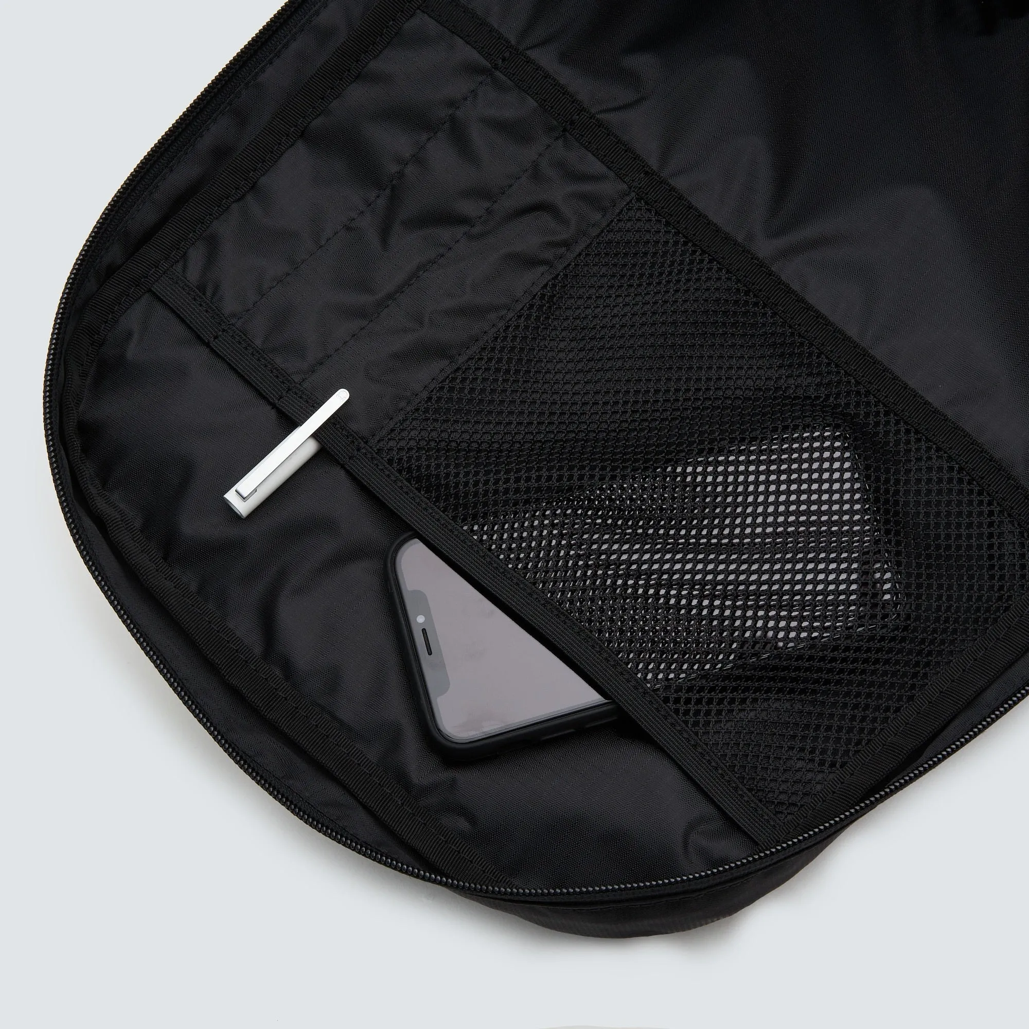 Men's Oakley Stretch Logo Organizing Backpack sold by Zulily product image thumbnail 2