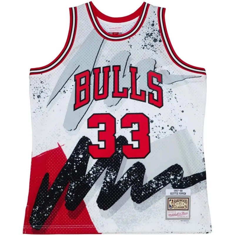 Men's Mitchell & Ness Hyper Hoops Swingman Jersey Bulls 1997 Scottie Pippen sold by Zulily