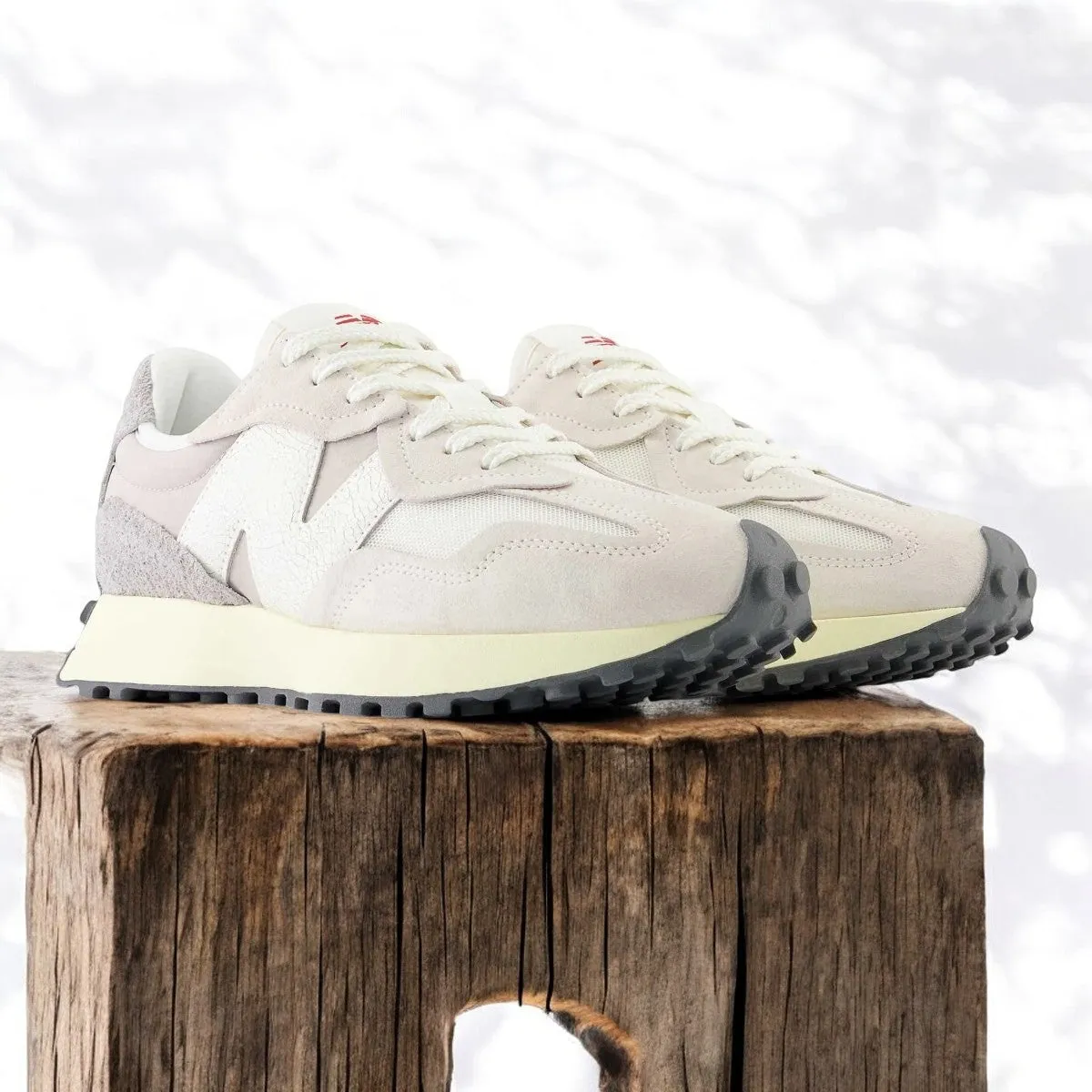 Men's New Balance U327Wv1 sold by Zulily product image thumbnail 2