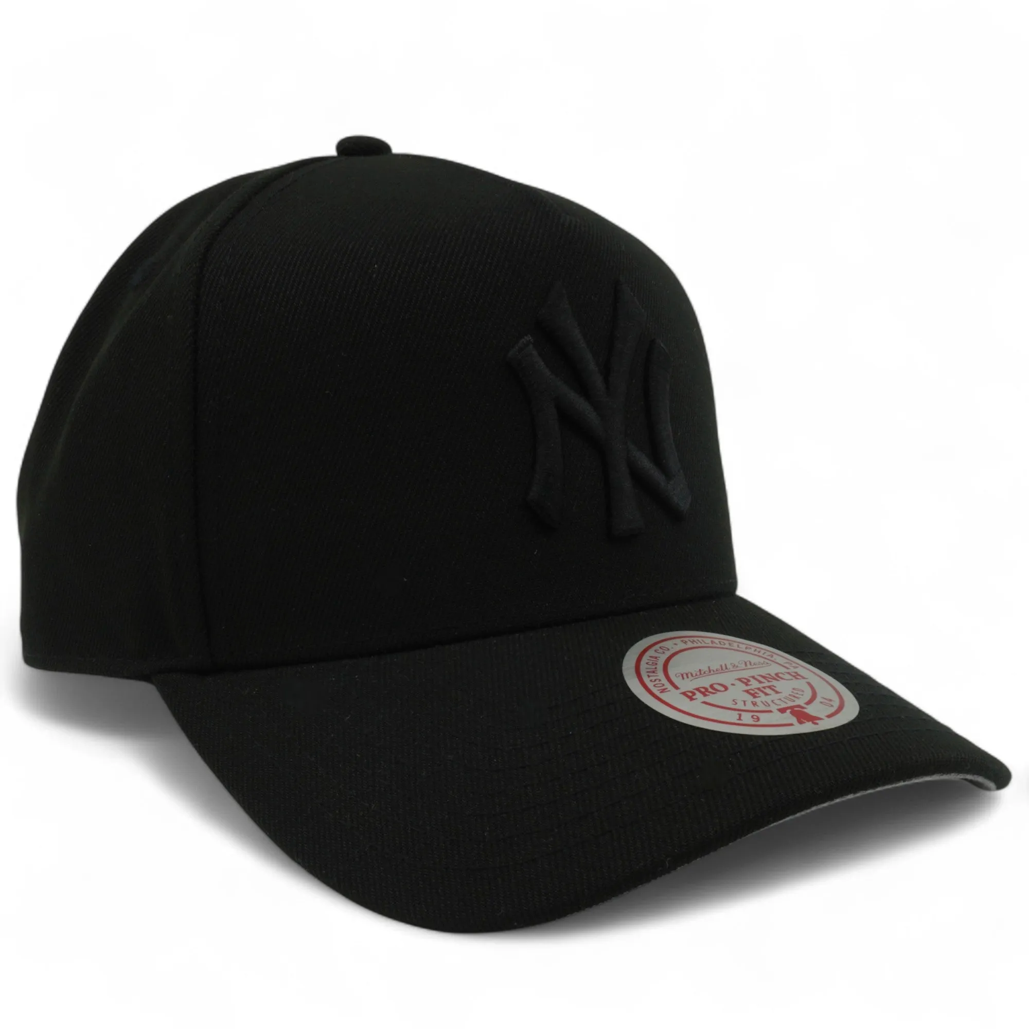 Men's Mitchell & Ness MLB Raised Up Pro Pinch Snapback Yankees - Black sold by Zulily product image thumbnail 3