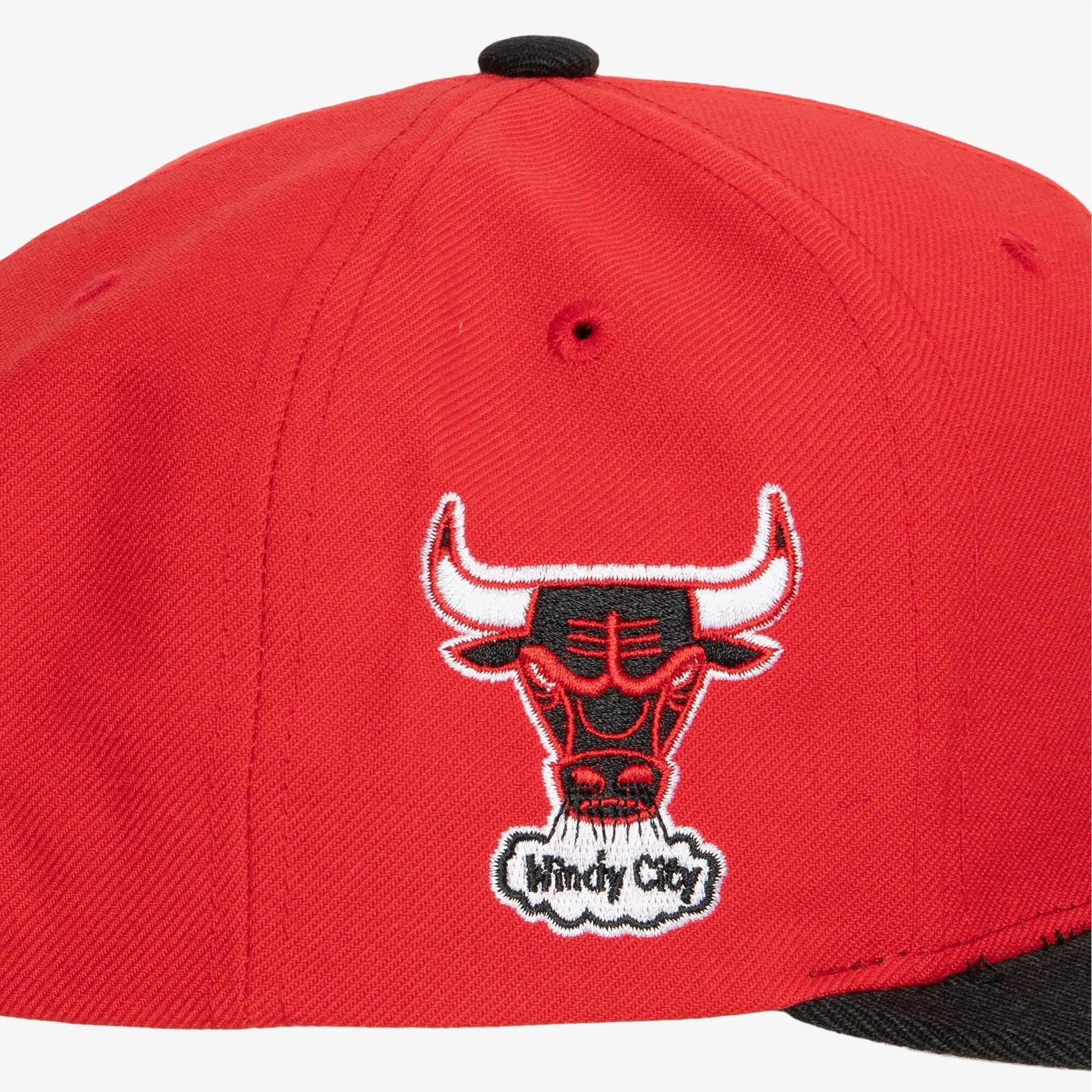Men's Mitchell & Ness NBA Team Insider Snapback Hwc Bulls - Red-Black sold by Zulily product image thumbnail 3
