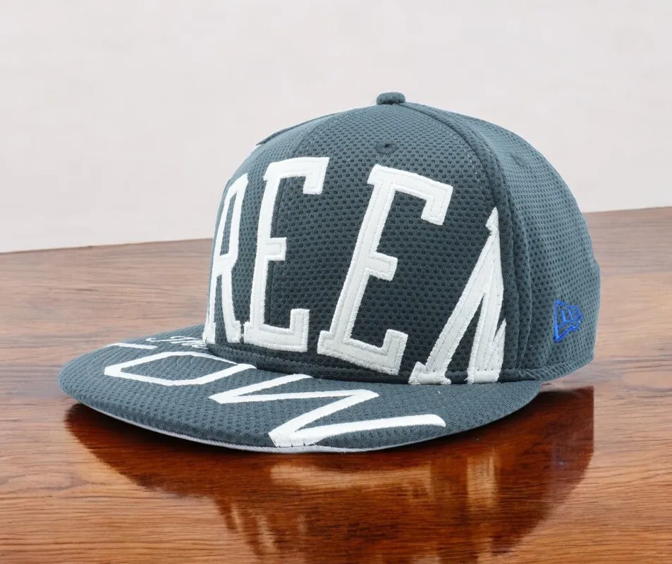 Men's New Era NBA Gsw Warriors The Town Player Green 950 Snapback sold by Zulily