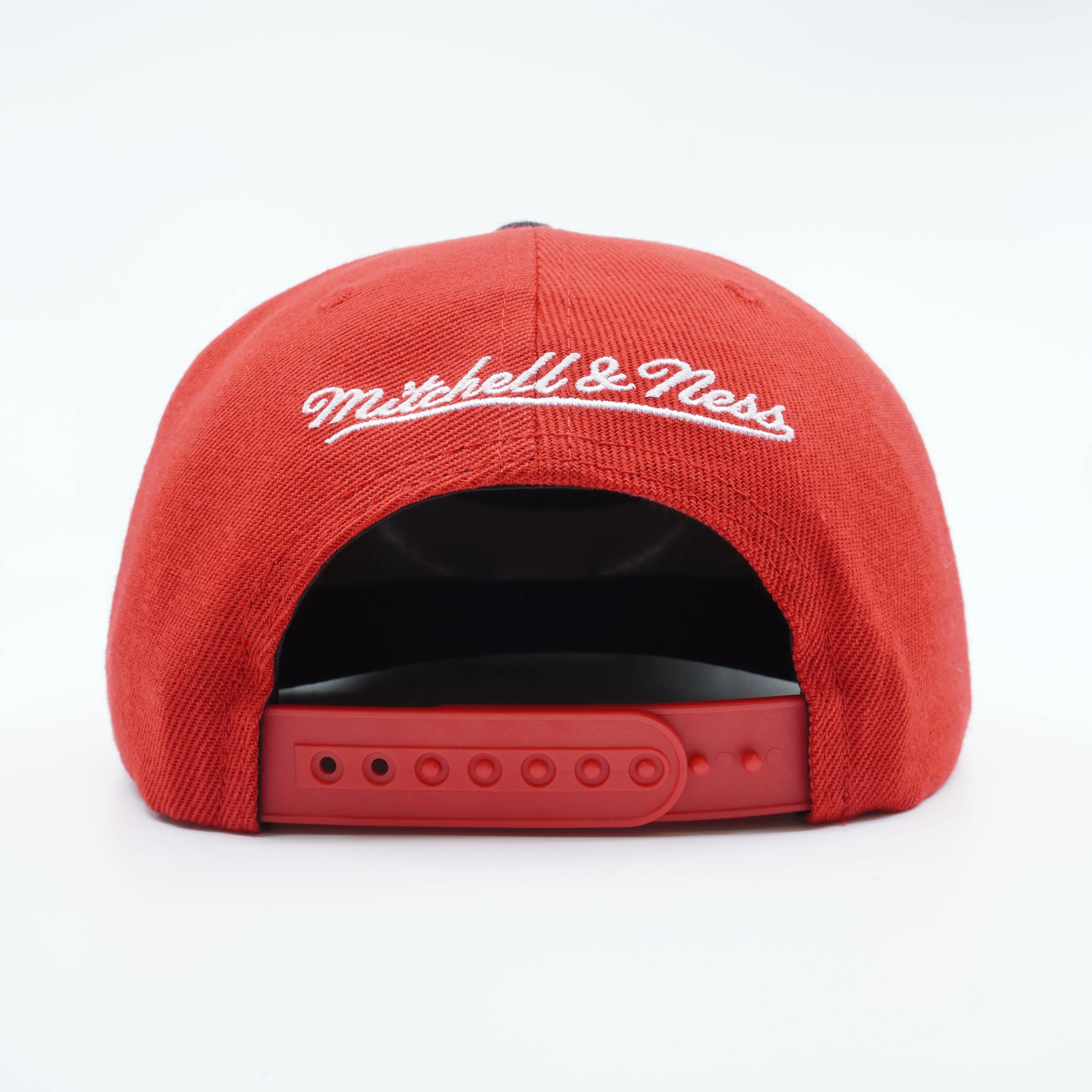 Men's Mitchell & Ness NBA Atlanta Hawks Core Basic Snapback sold by Zulily product image thumbnail 4