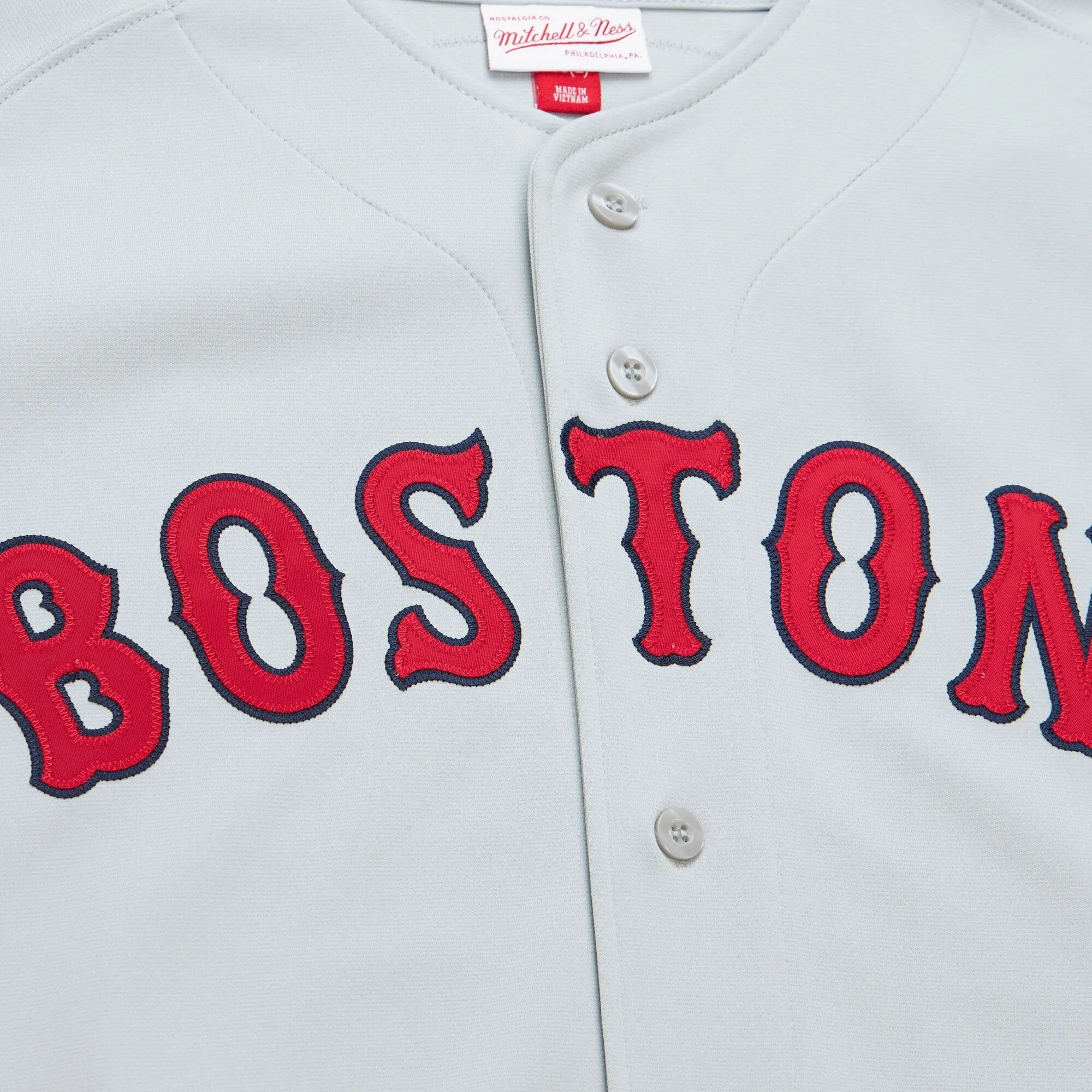 Men's Mitchell & Ness MLB Dark Jersey Red Sox 2004 Pedro Martinez sold by Zulily product image thumbnail 3