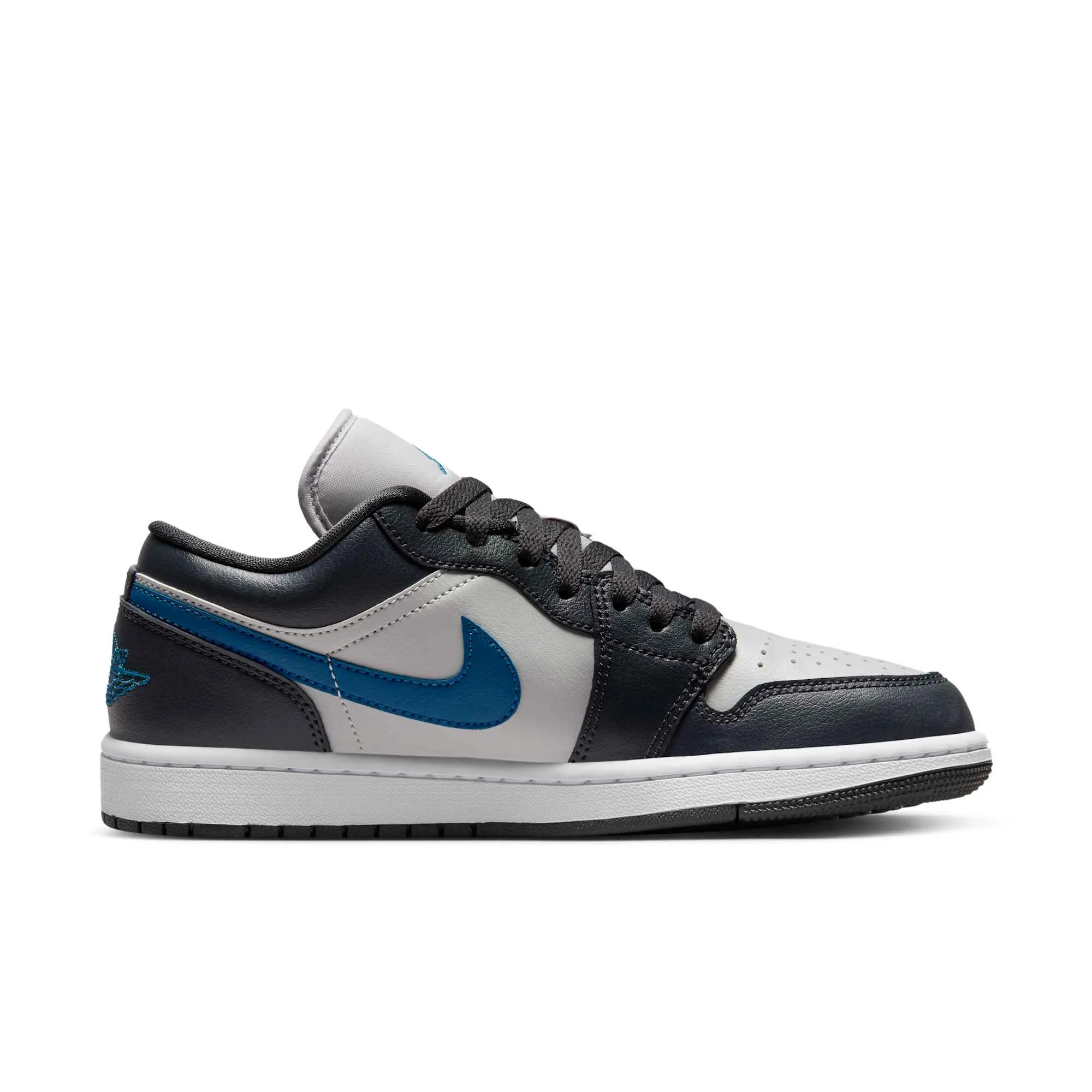 Women's Air Jordan Retro 1 Low sold by Zulily product image thumbnail 3