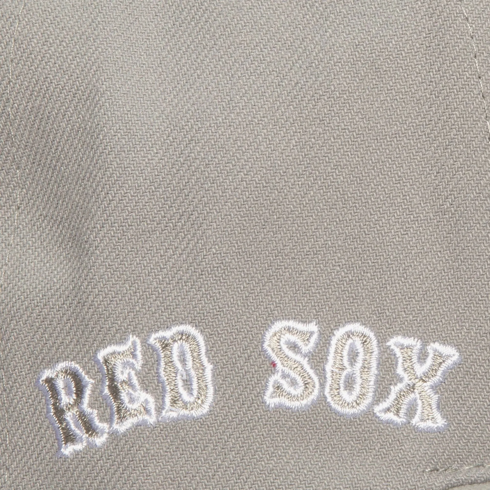 Men's Mitchell & Ness MLB Evergreen Grey White Snapback Red Sox sold by Zulily product image thumbnail 3