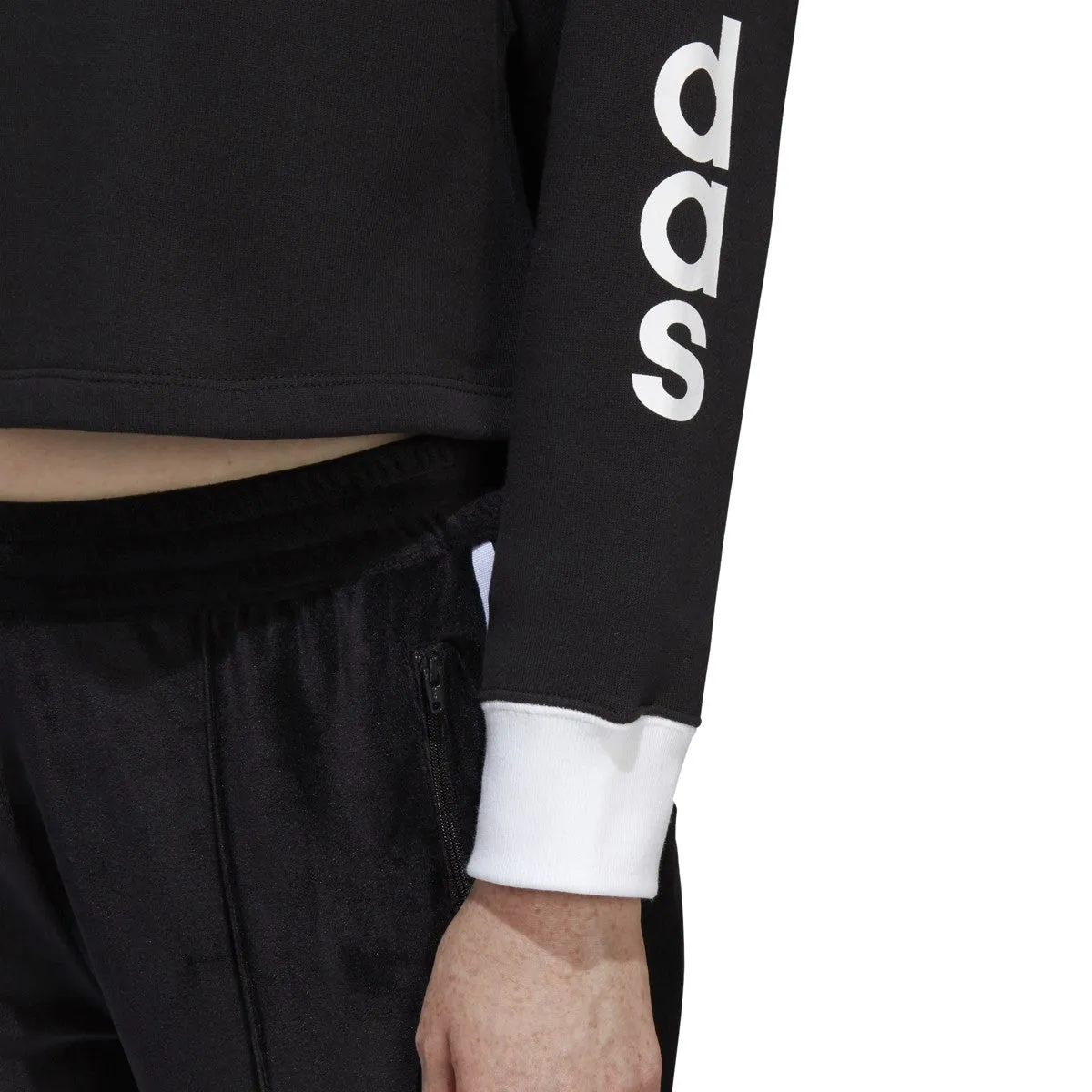 Women's adidas Originals Winter Ease Crewneck Sweater sold by Zulily product image thumbnail 4