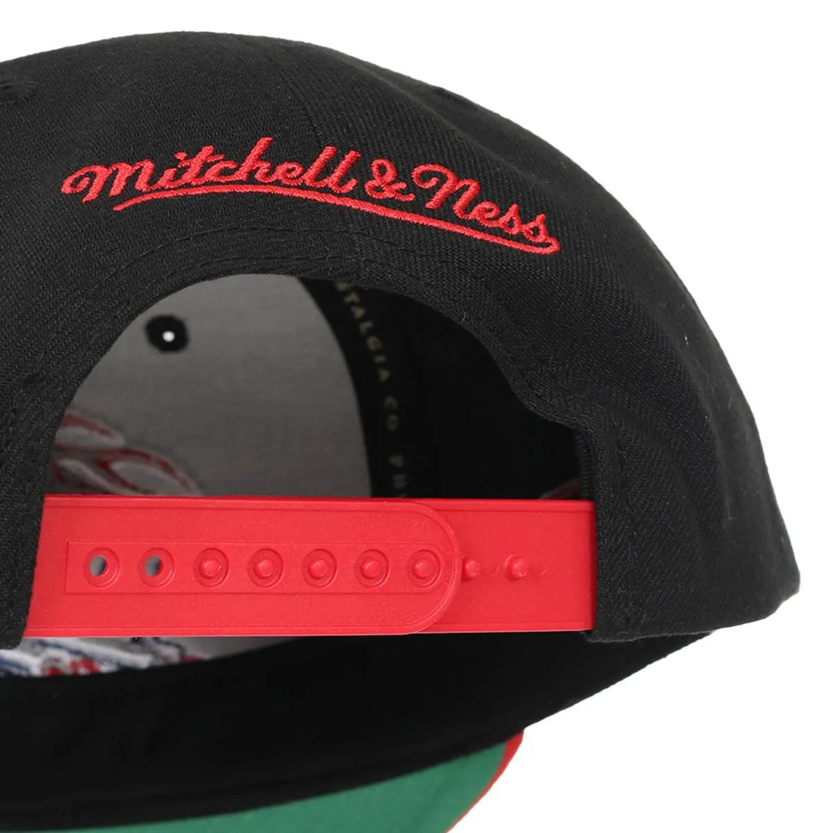 Men's Mitchell & Ness NBA Side Core 2.0 Snapback Hwc Pistons - Black-Red sold by Zulily product image thumbnail 5