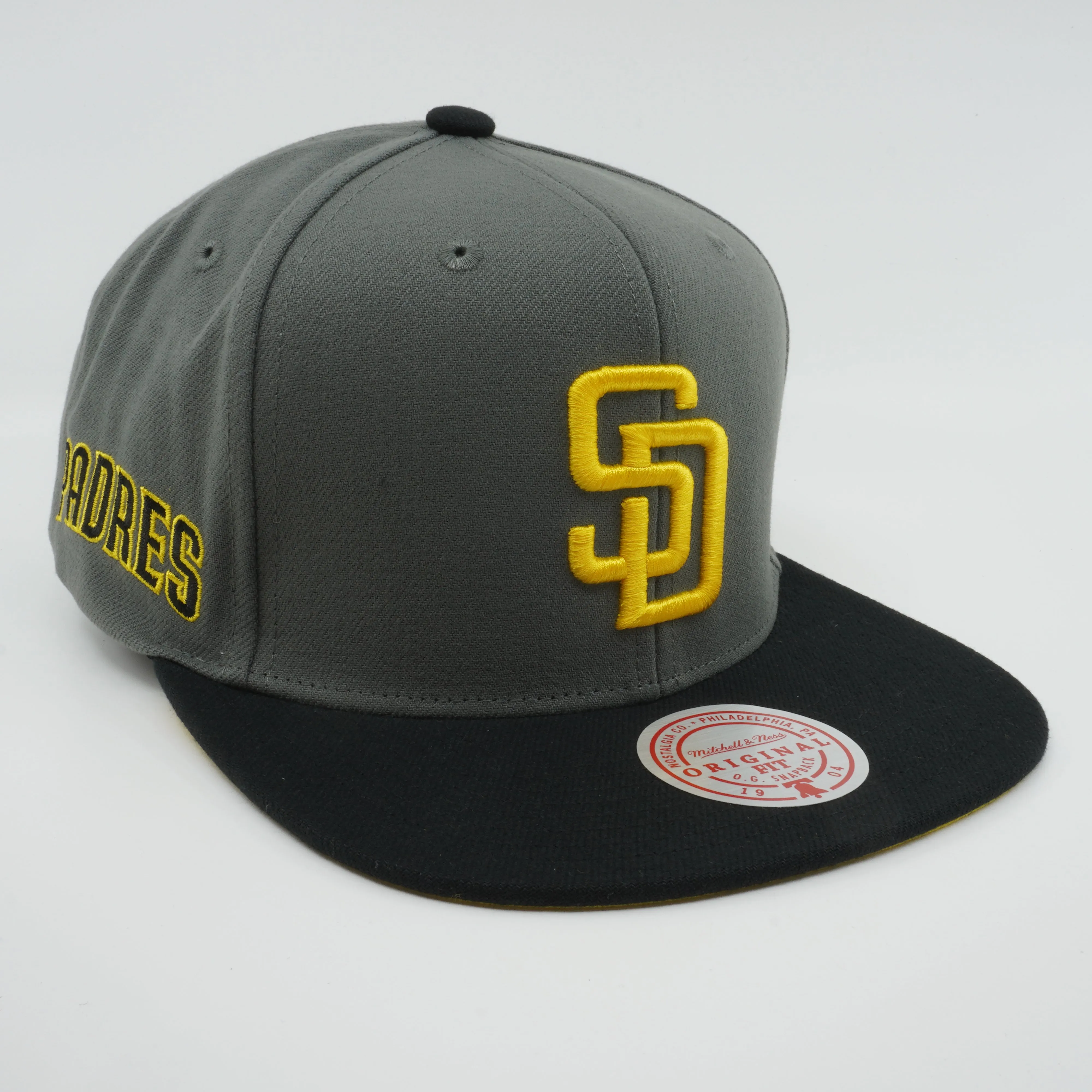 Men's Mitchell & Ness MLB Storm Front Snapback Padres - Grey sold by Zulily product image thumbnail 3