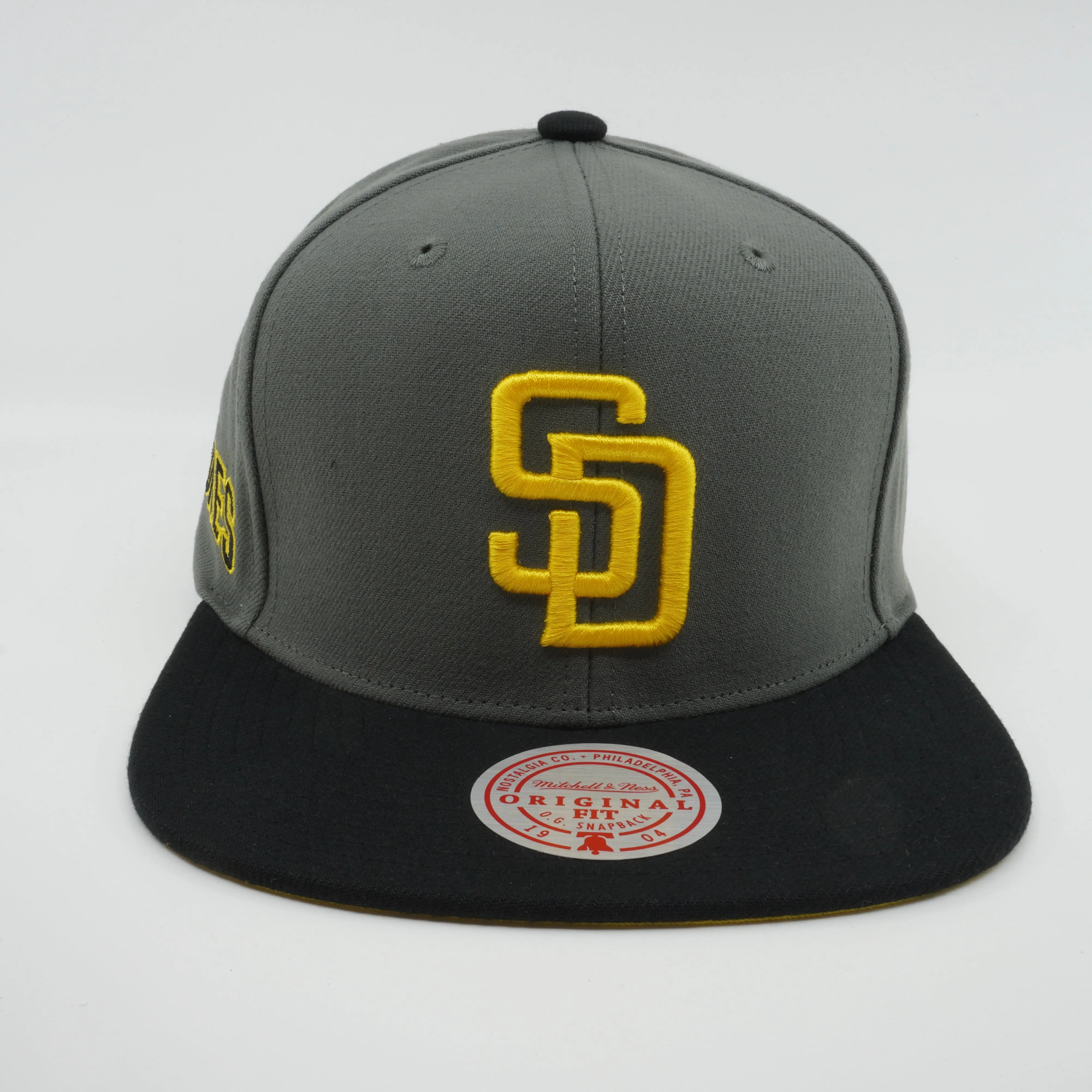 Men's Mitchell & Ness MLB Storm Front Snapback Padres - Grey sold by Zulily product image thumbnail 2