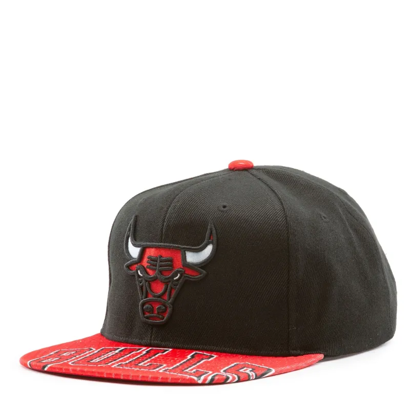 Men's Mitchell & Ness NBA Snapshot Snapback Bulls - Black-Red sold by Zulily