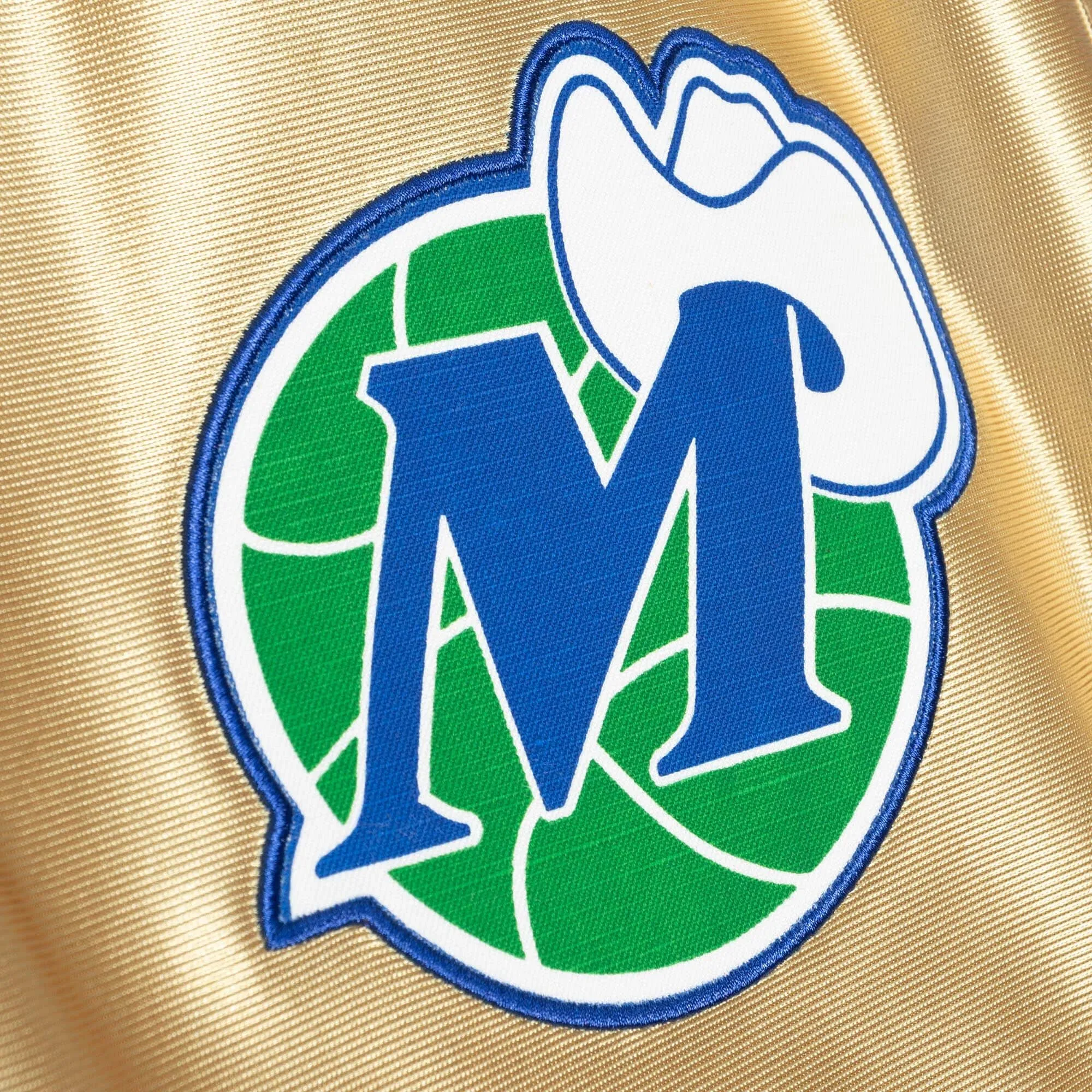 Mitchell & Ness NBA 75Th Gold Swingman Shorts Dallas Mavericks 1998 sold by Zulily product image thumbnail 3