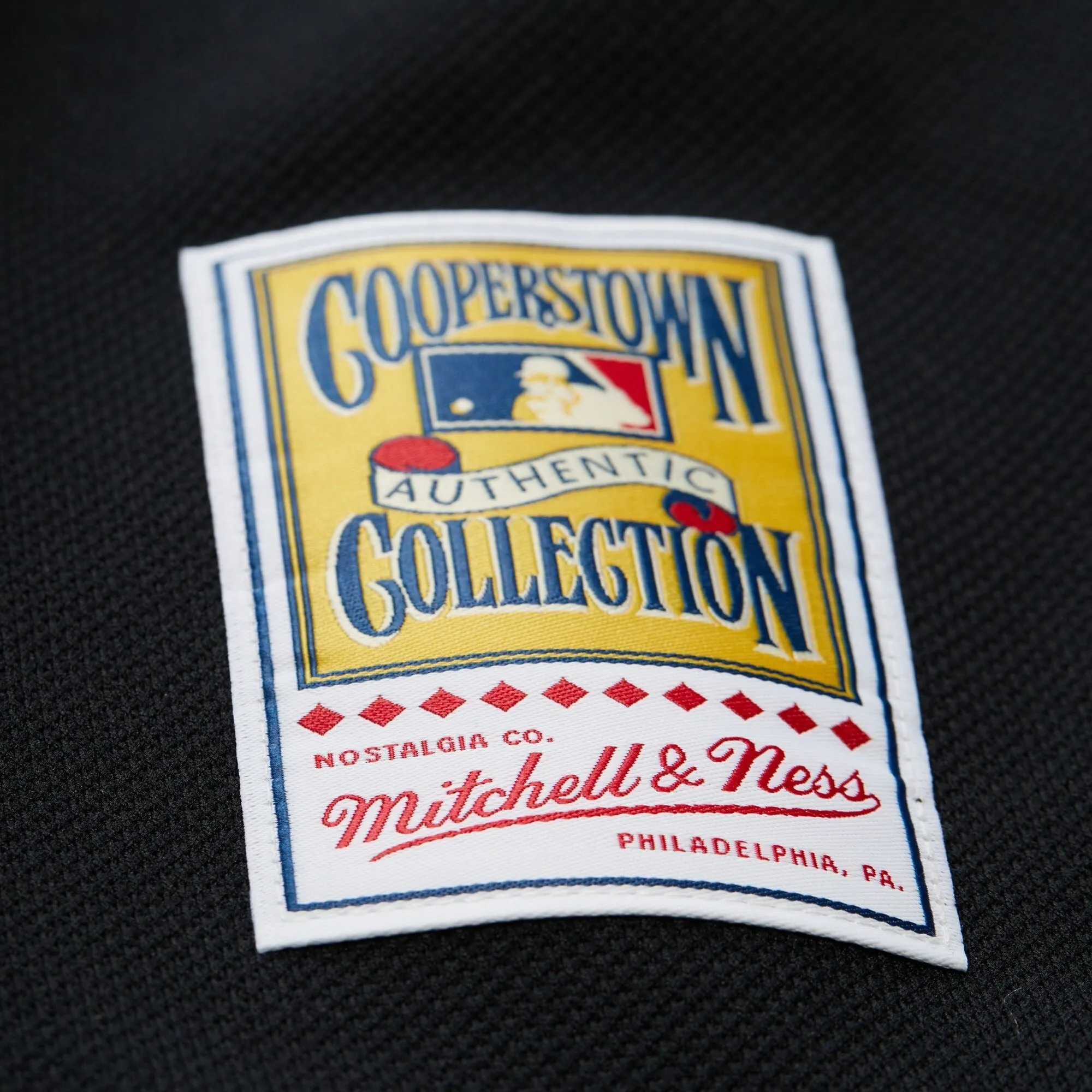 Men's Mitchell & Ness MLB Batting Practice Jersey White Sox 2005 Paul Konerko sold by Zulily product image thumbnail 4