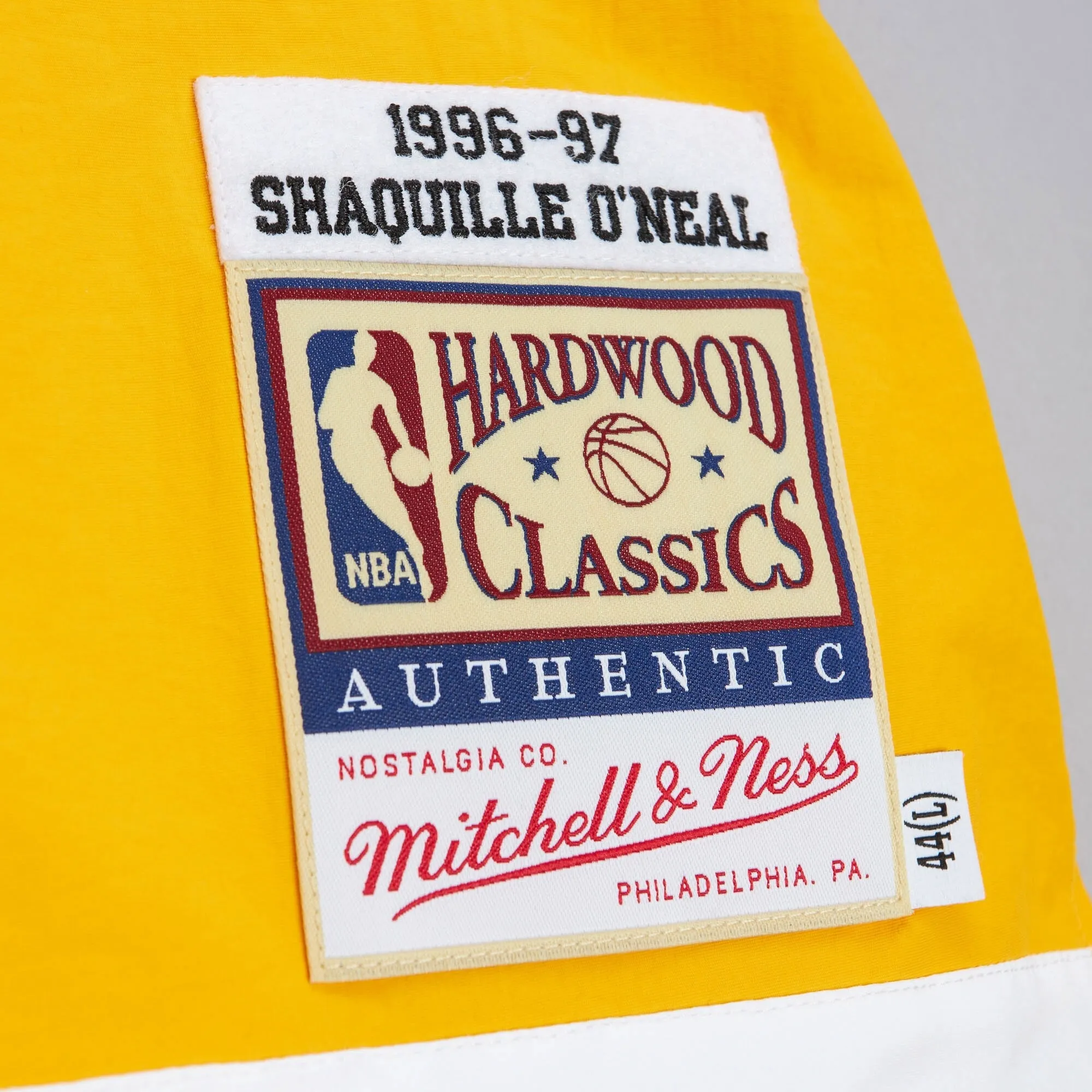 Men's Mitchell & Ness NBA Shooting Shirt Lakers 1996 Shaquille O'Neal sold by Zulily product image thumbnail 3