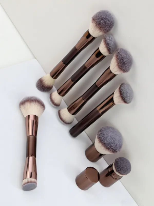Bene Multi Functional Makeup Brush sold by Zulily