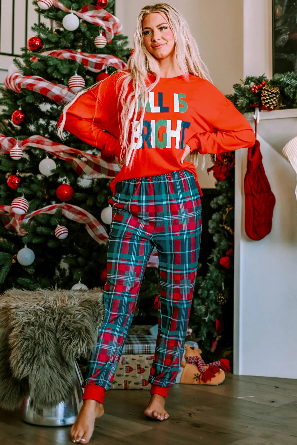Threaded Pear Eleanor Christmas Plaid Pajamas Set sold by Zulily product image thumbnail 2