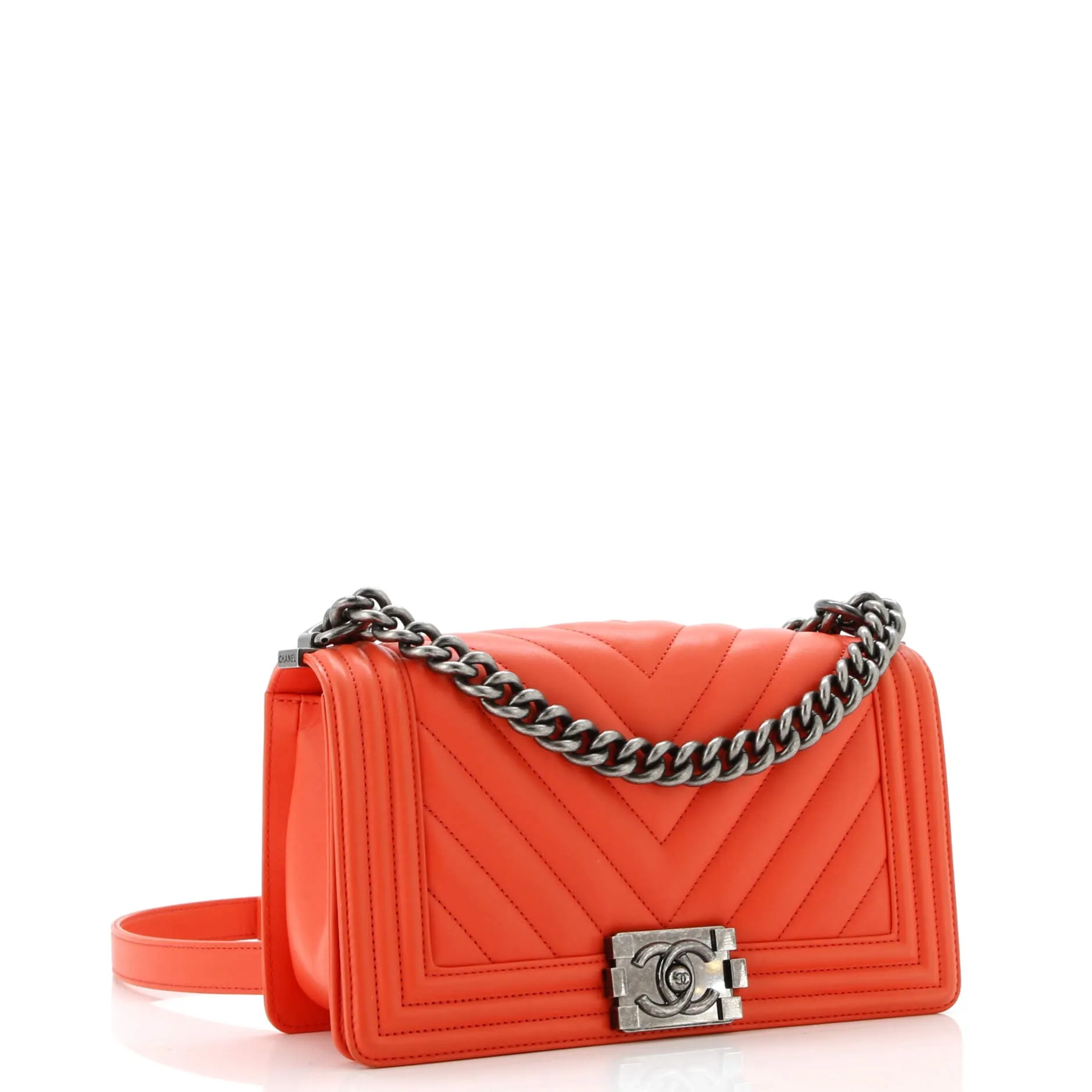 Pre-Loved Chanel Boy Flap Bag Chevron Calfskin Old Medium sold by Zulily product image thumbnail 3