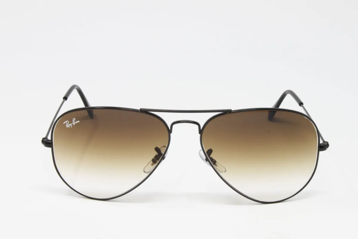 Ray-Ban Black Metal Unisex Aviator Sunglasses sold by Zulily