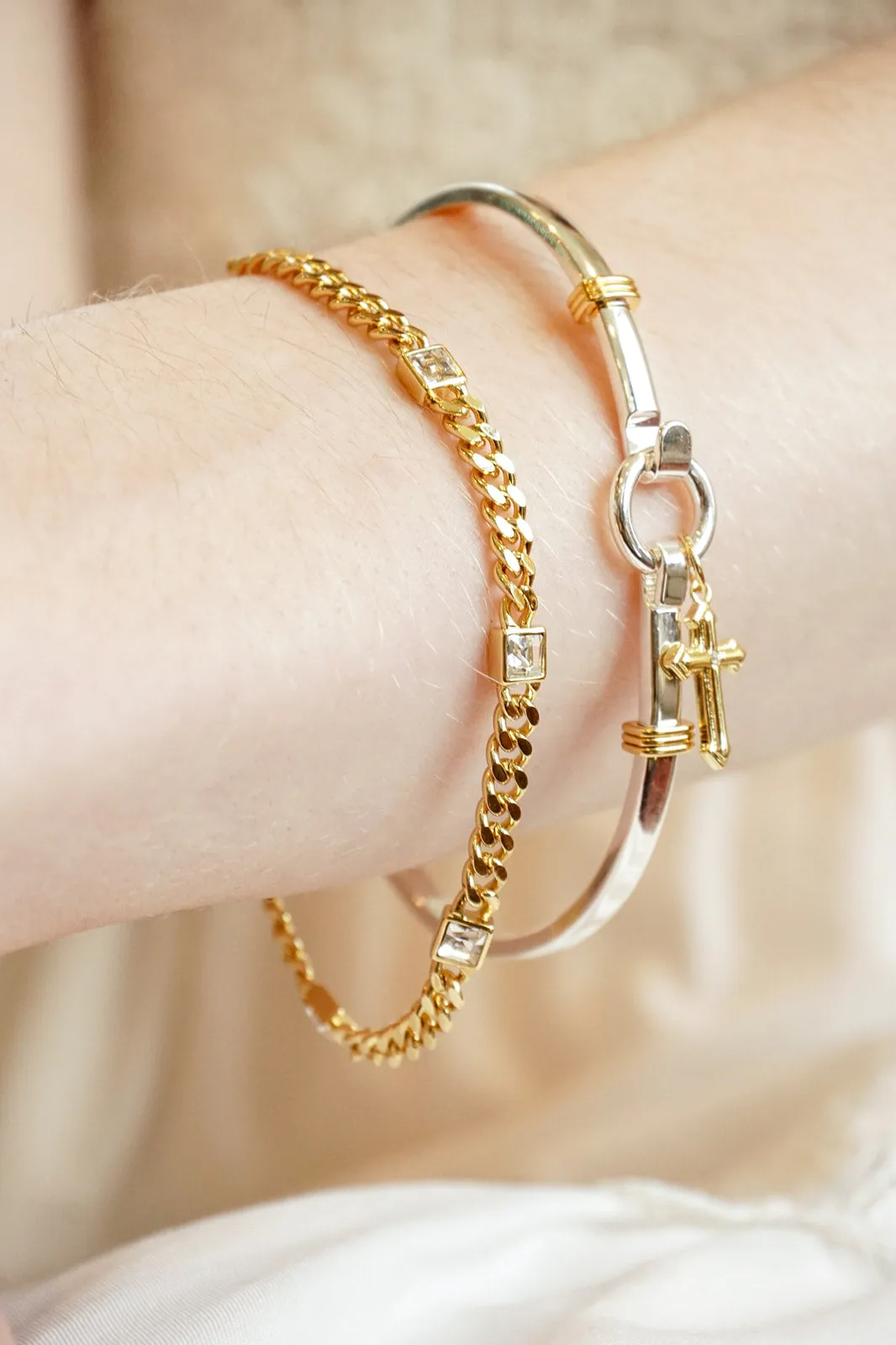 Cross Clip Bangle sold by Zulily product image thumbnail 5