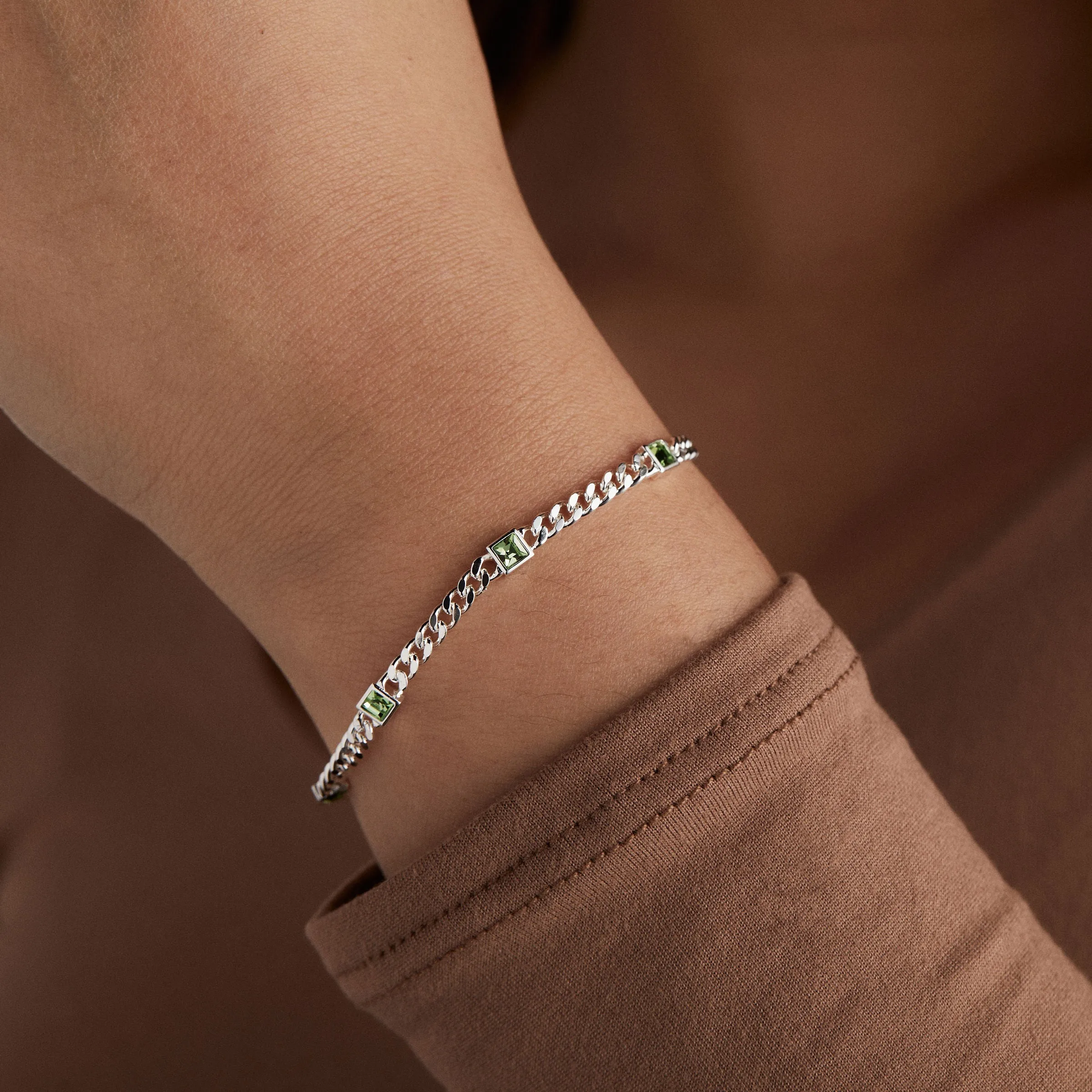 August Birthstone Peridot Curb Chain Bracelet sold by Zulily product image thumbnail 2