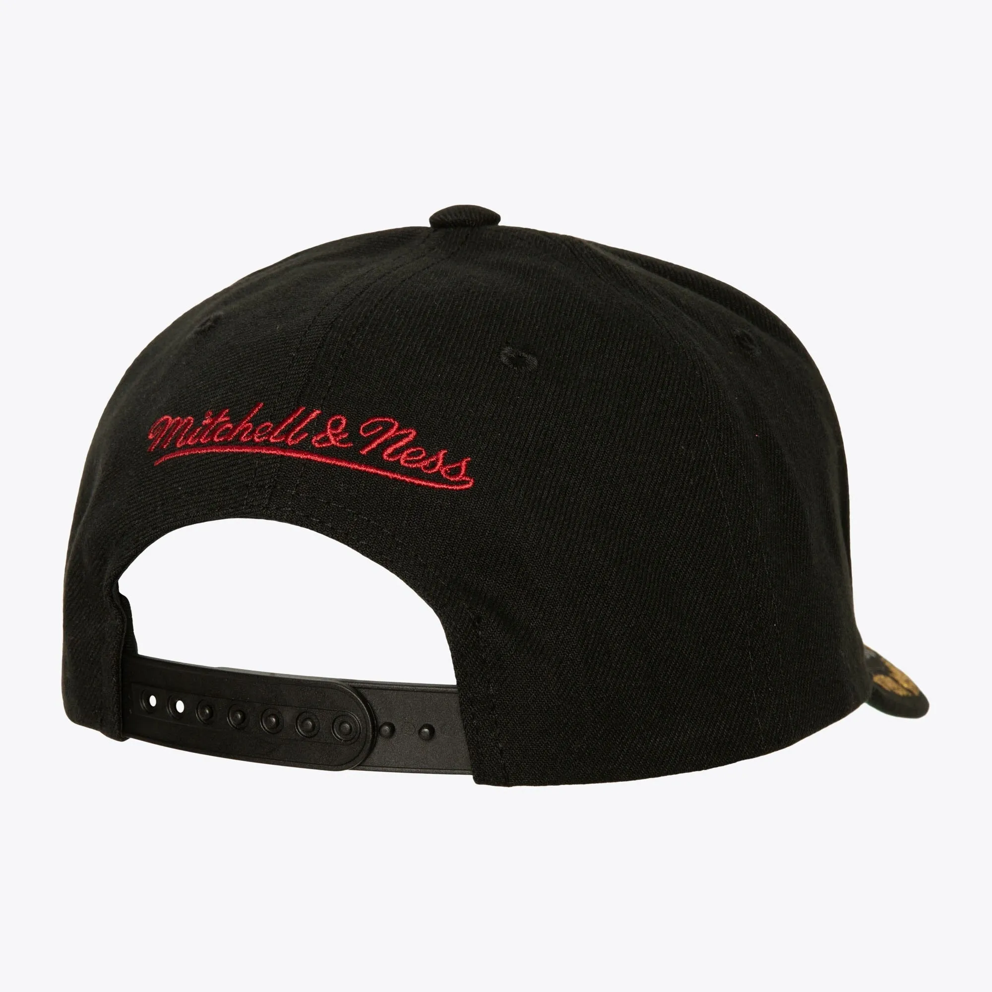 Mitchell & Ness Men's NBA Against The Best Pro Snapback Hwc Bulls Black sold by Zulily product image thumbnail 2