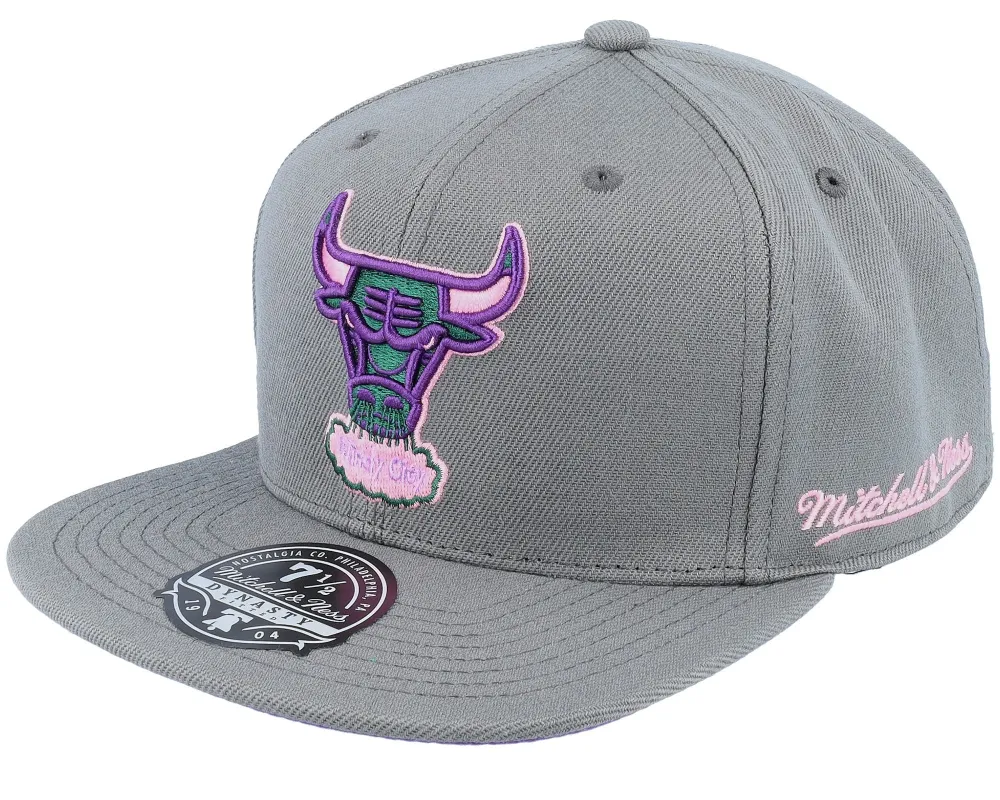 Mitchell & Ness Men's NBA From Dusk Fitted Hwc Bulls Fitted Caps made by Mitchell & Ness