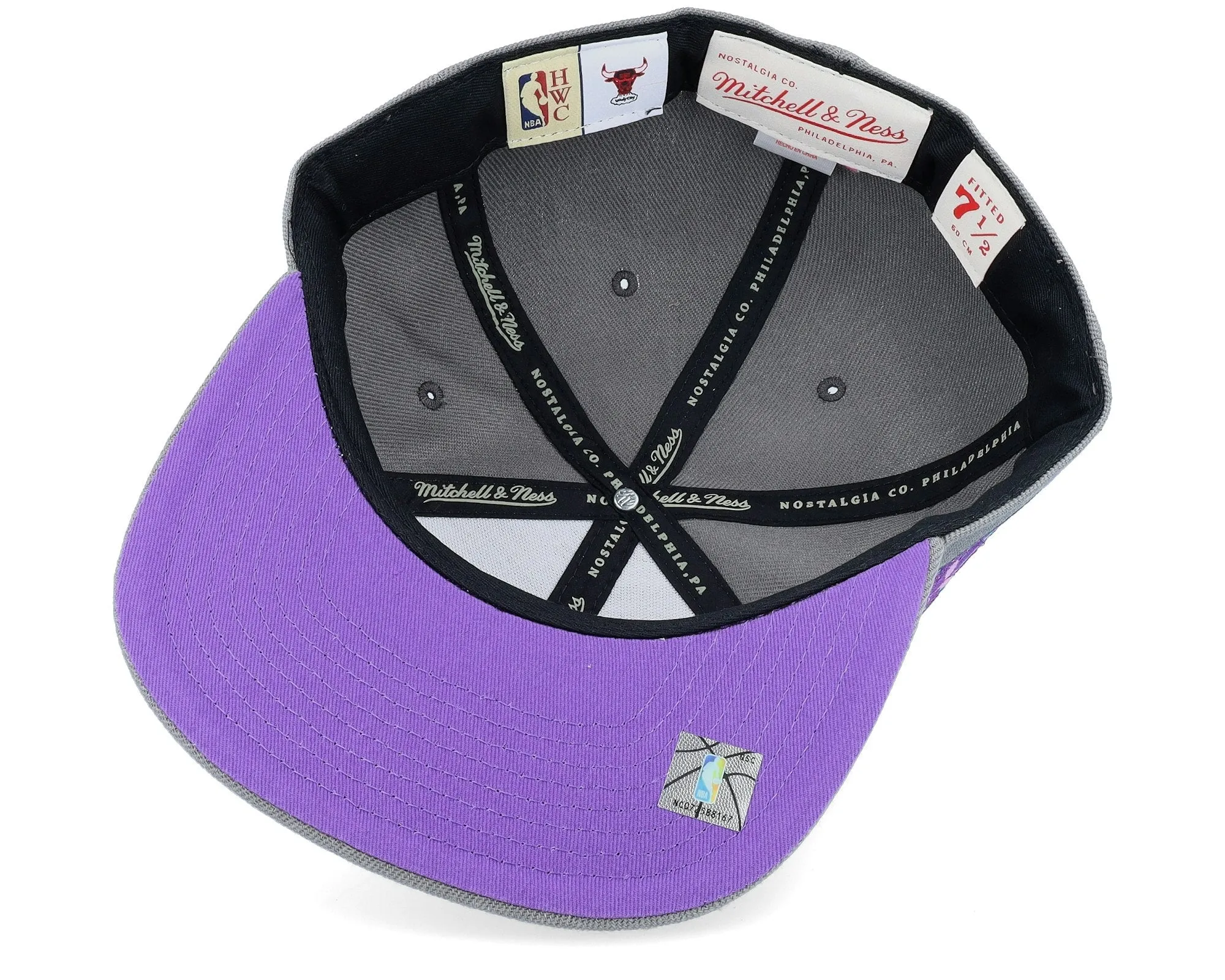 Mitchell & Ness Men's NBA From Dusk Fitted Hwc Bulls Fitted Caps sold by Zulily product image thumbnail 5