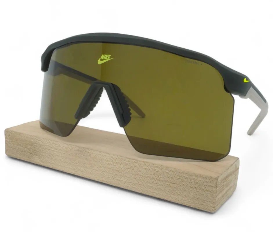 Nike Expedition Shield E Sunglasses made by Nike