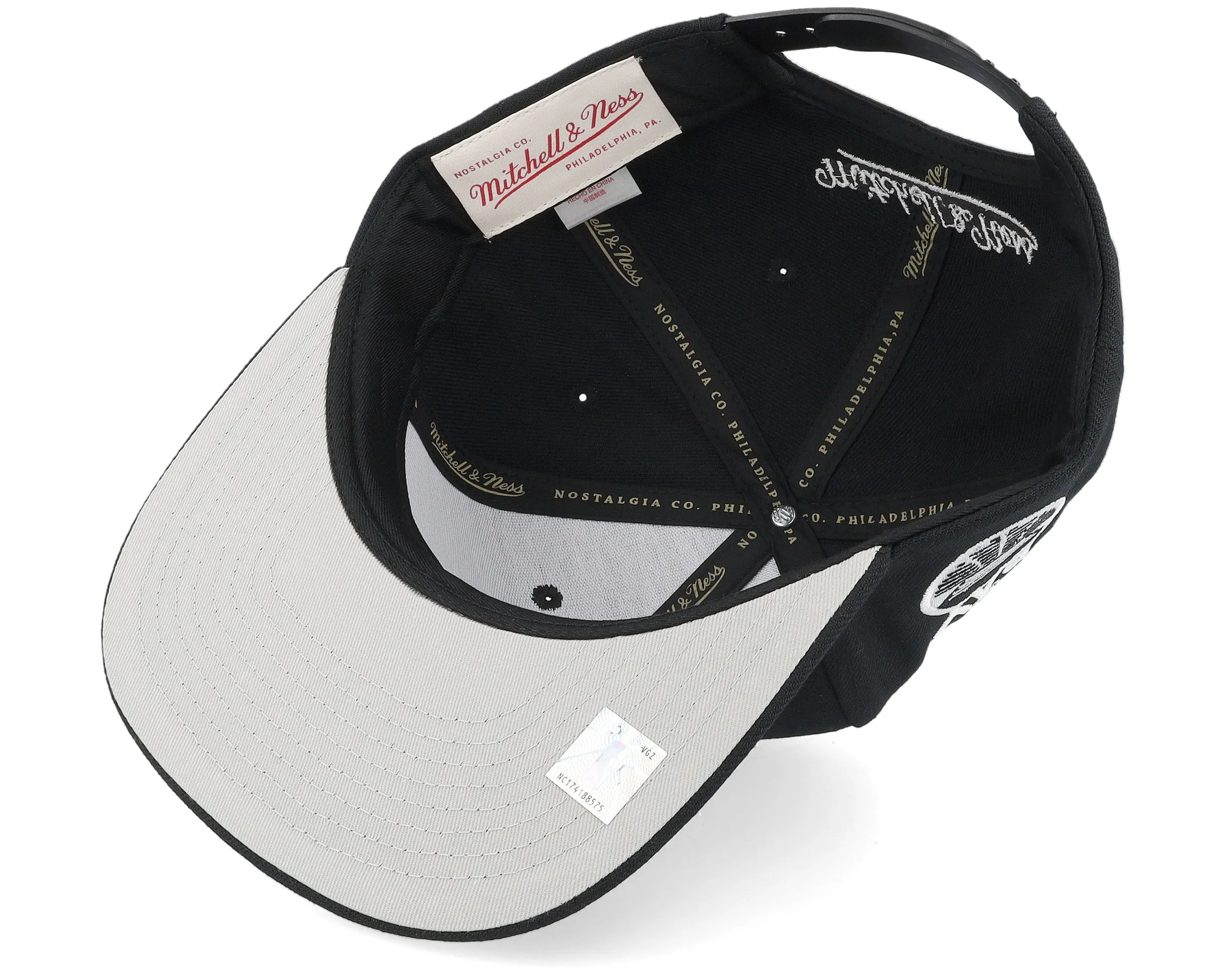 Mitchell & Ness Men's NBA Evergreen Black White Snapback Warriors Snapback Caps sold by Zulily product image thumbnail 3