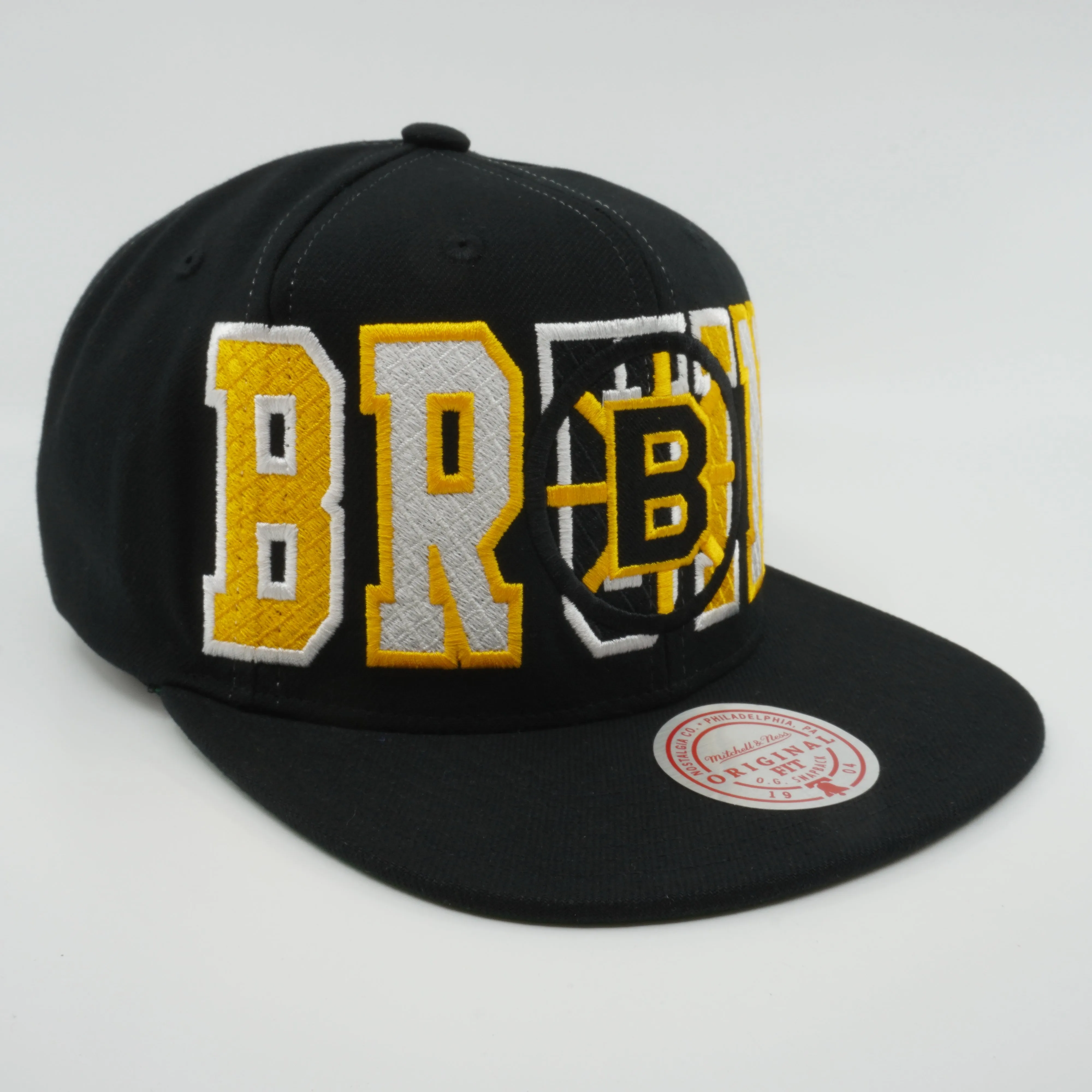 Mitchell & Ness Men's NHL Varsity Bust Snapback Vntg Bruins Black sold by Zulily product image thumbnail 3