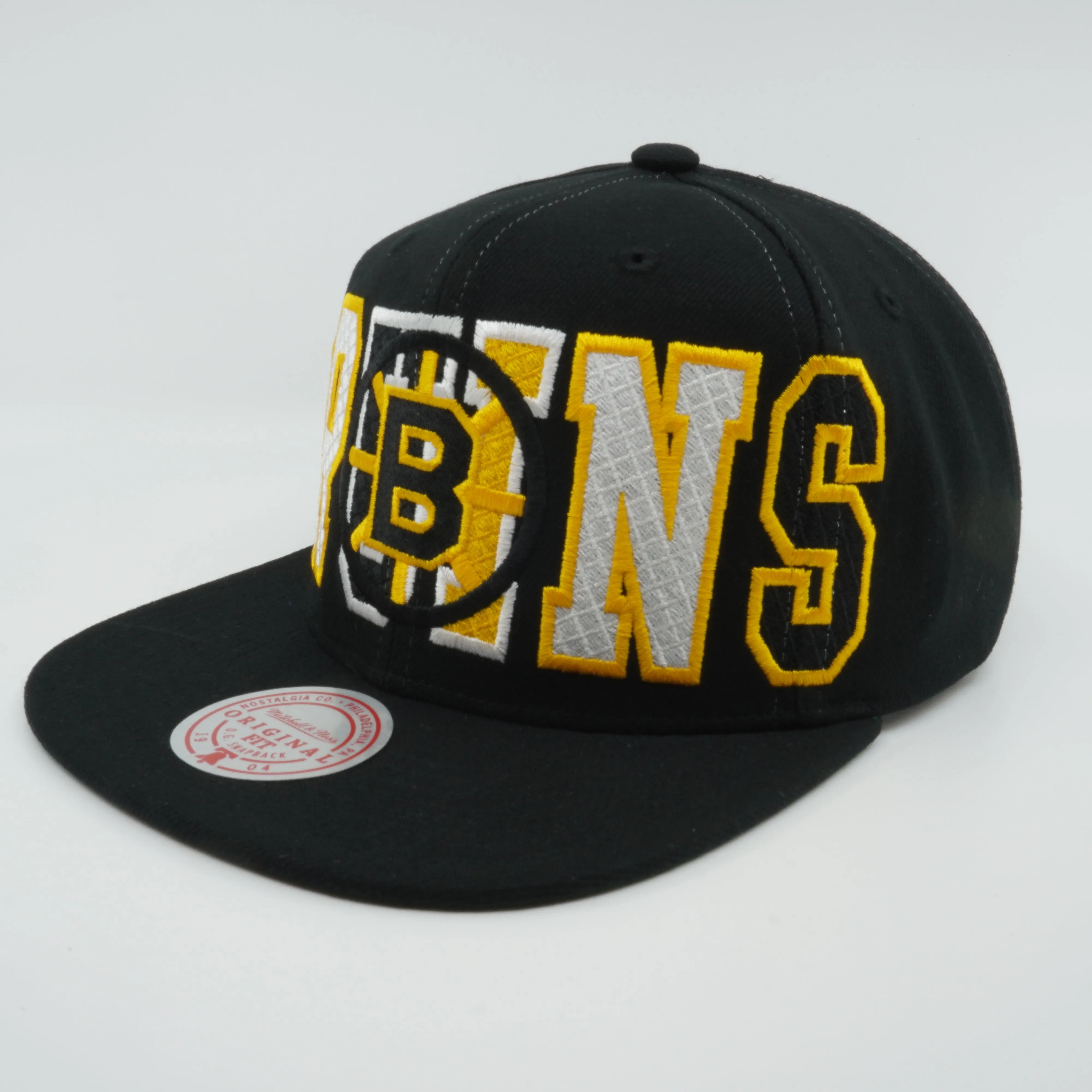 Mitchell & Ness Men's NHL Varsity Bust Snapback Vntg Bruins Black sold by Zulily