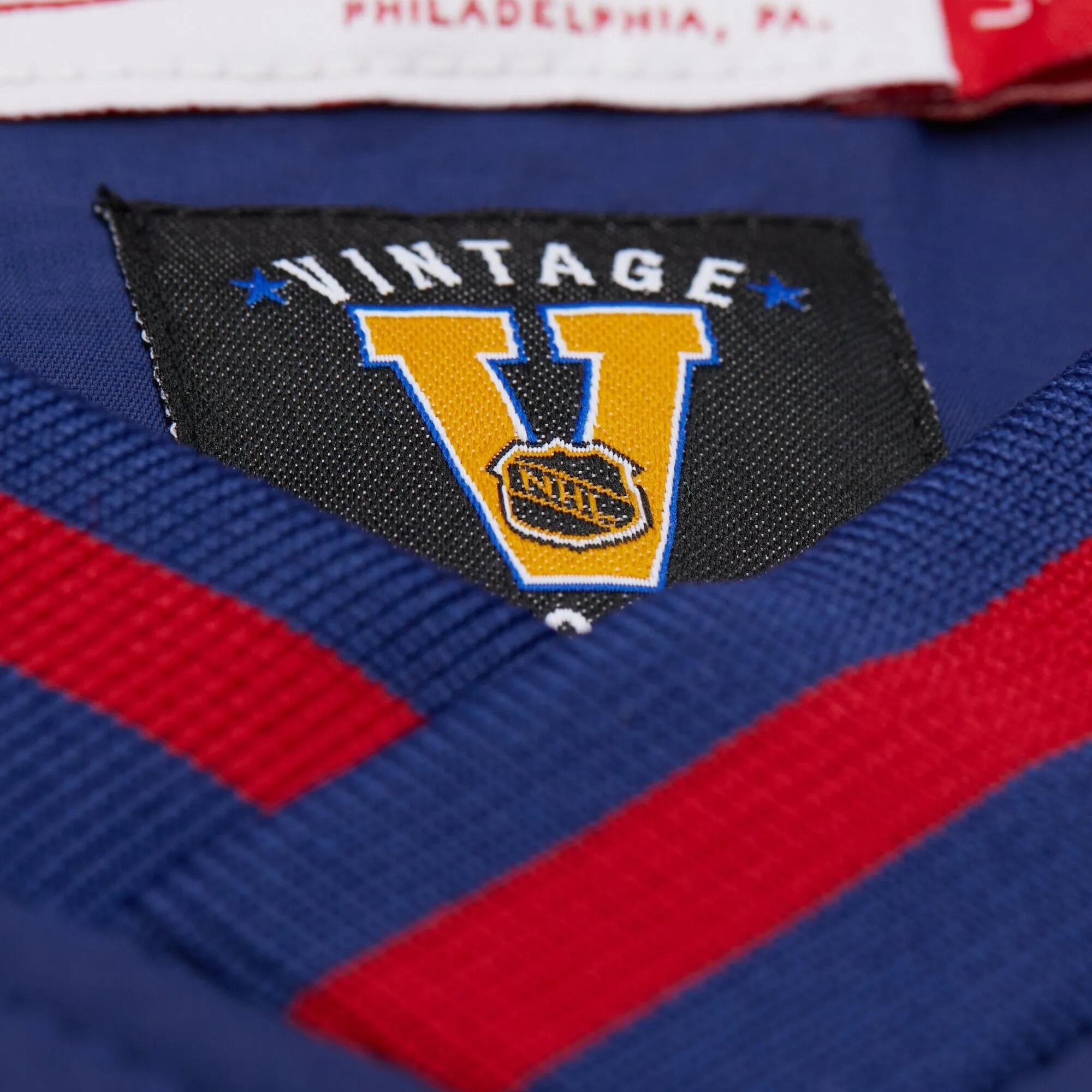 Mitchell & Ness Men's NHL Nylon Pullover Jacket Vintage Logo Rangers sold by Zulily product image thumbnail 3