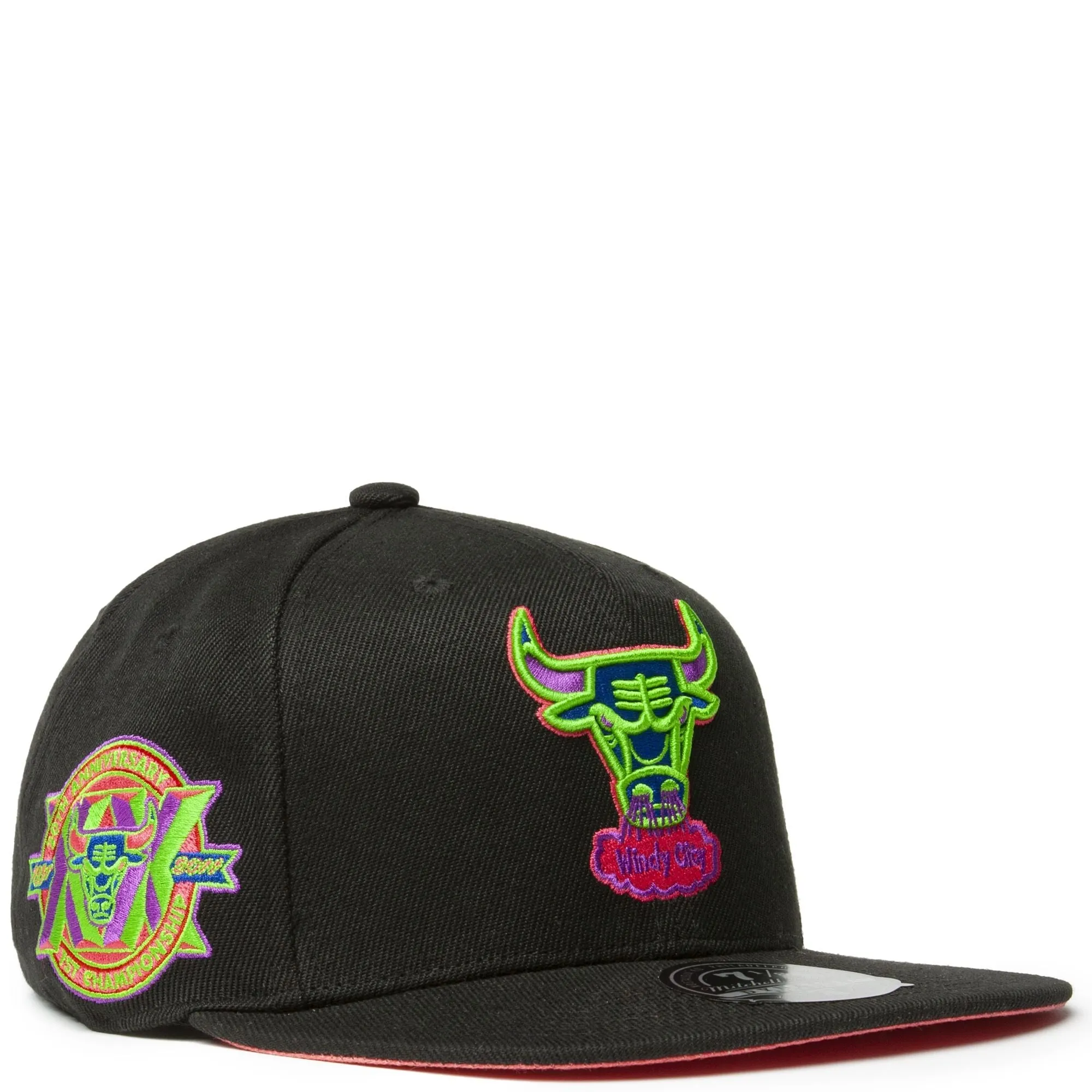 Mitchell & Ness Men's NBA Color Bomb Fitted Hwc Bulls Fitted Caps sold by Zulily product image thumbnail 3