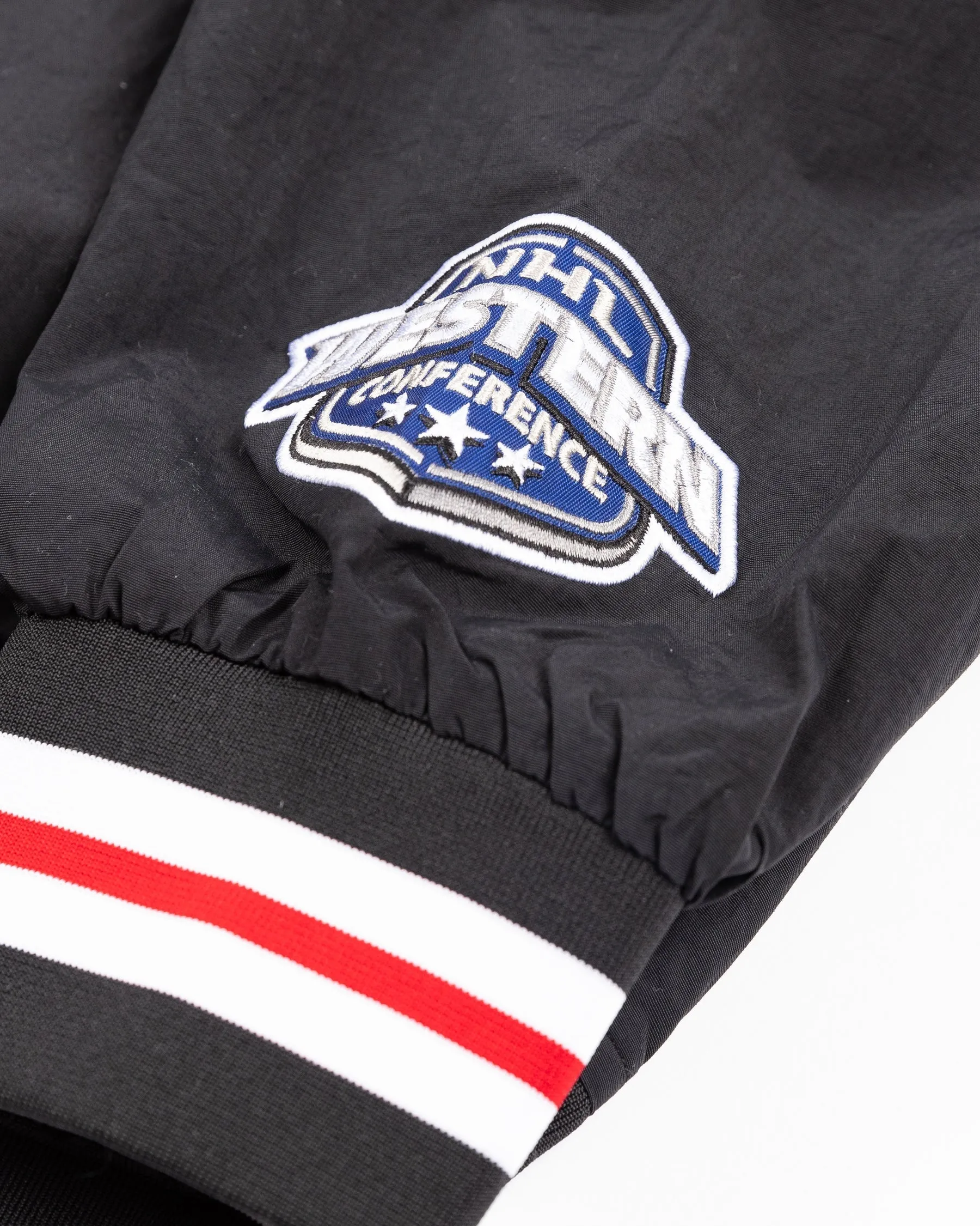Mitchell & Ness Men's NHL Classic Nylon Pullover Current Logo Blackhawks Pullovers sold by Zulily product image thumbnail 4